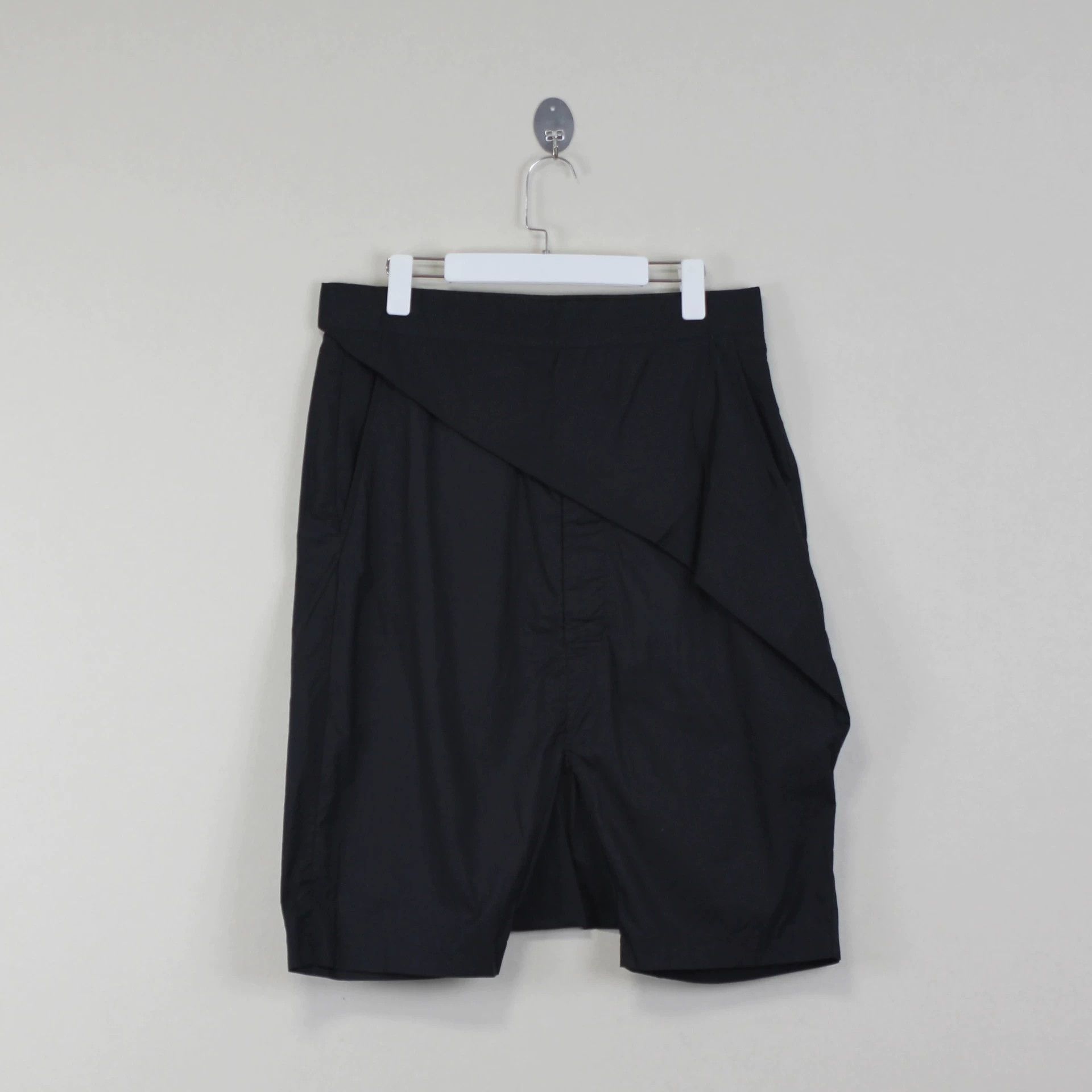 Rick Owens Rick Owens Main line foundation inclined placket suit shorts Size US 32 / EU 48 - 1 Thumbnail