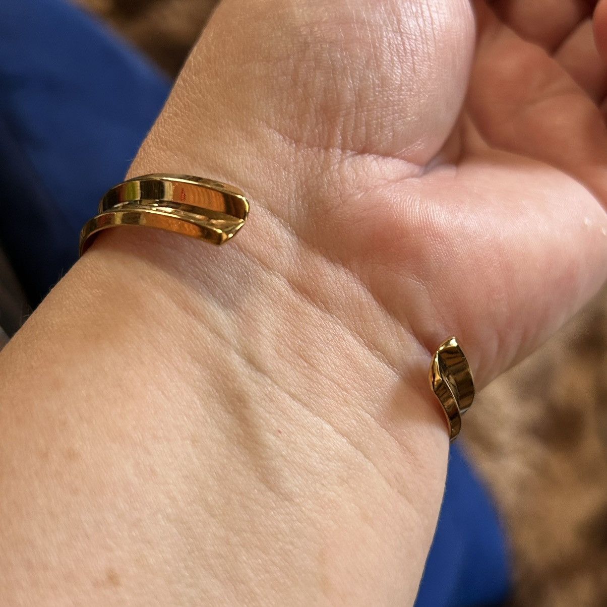 Vintage Vintage shiny gold plated cuff bracelet Size ONE SIZE - 3 Thumbnail