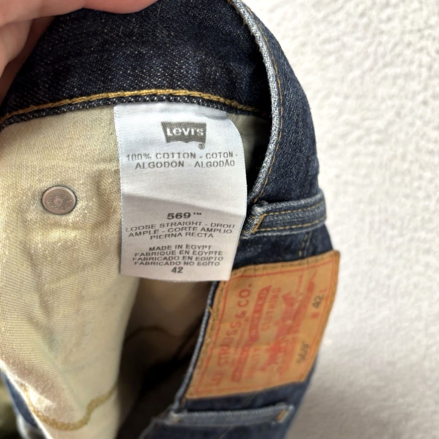 Levi's VINTAGE Levi's 569 Shorts Men 42 Loose Fit Baggy Dark Wash Denim Retro 90s Size US 42 / EU 58 - 7 Thumbnail