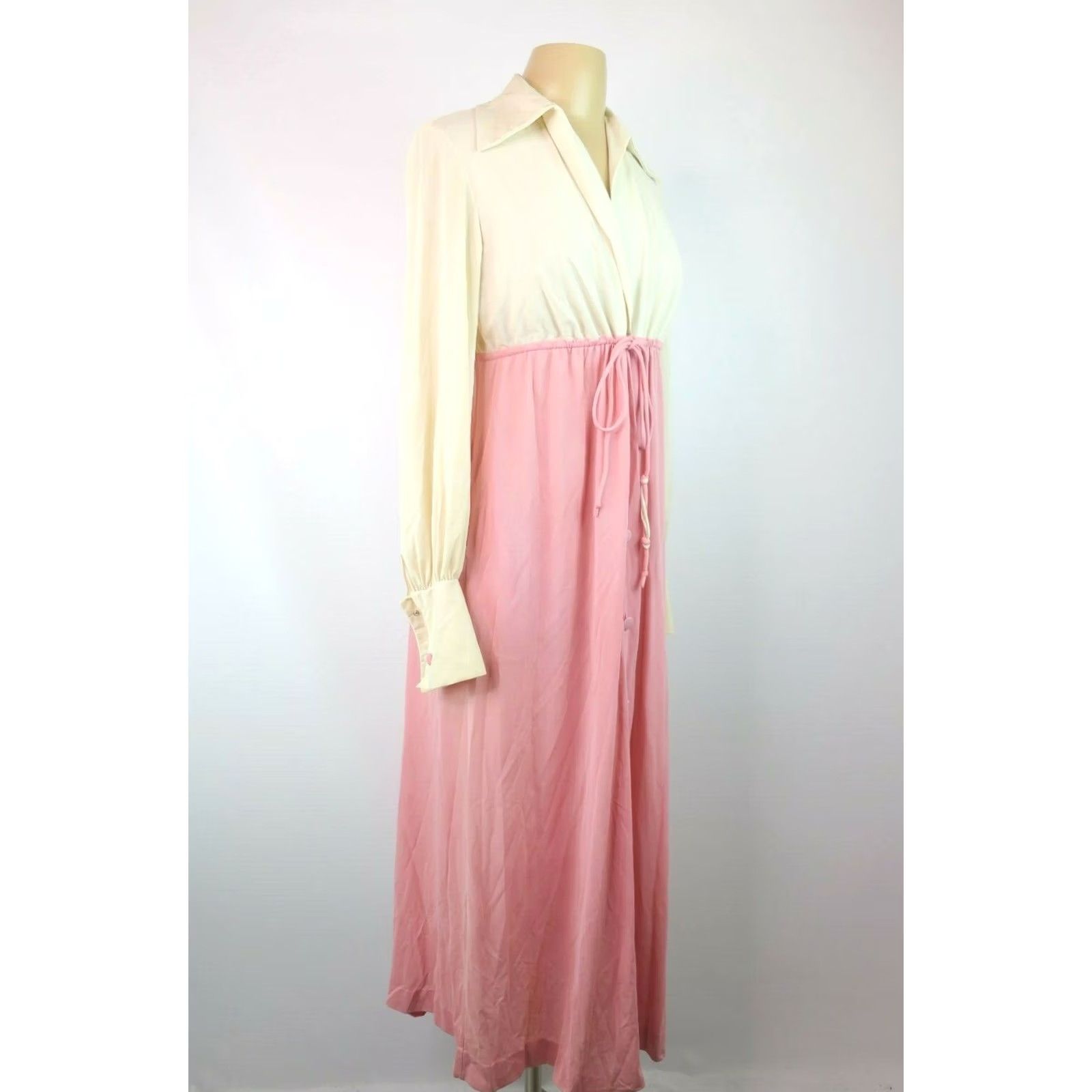 Vintage Vanity Fair Robe Mod Tie Waist Nylon VTG 60s Pink S Womens Pop GoGo Dress Robes Size S / US 4 / IT 40 - 5 Thumbnail