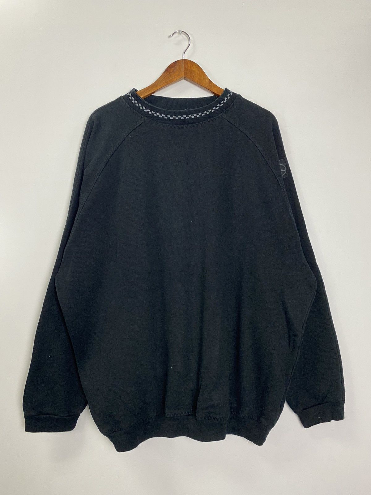Mercedes-Benz × Vintage Vintage Mercedes benz black sweater Size US XL / EU 56 / 4 - 2 Thumbnail