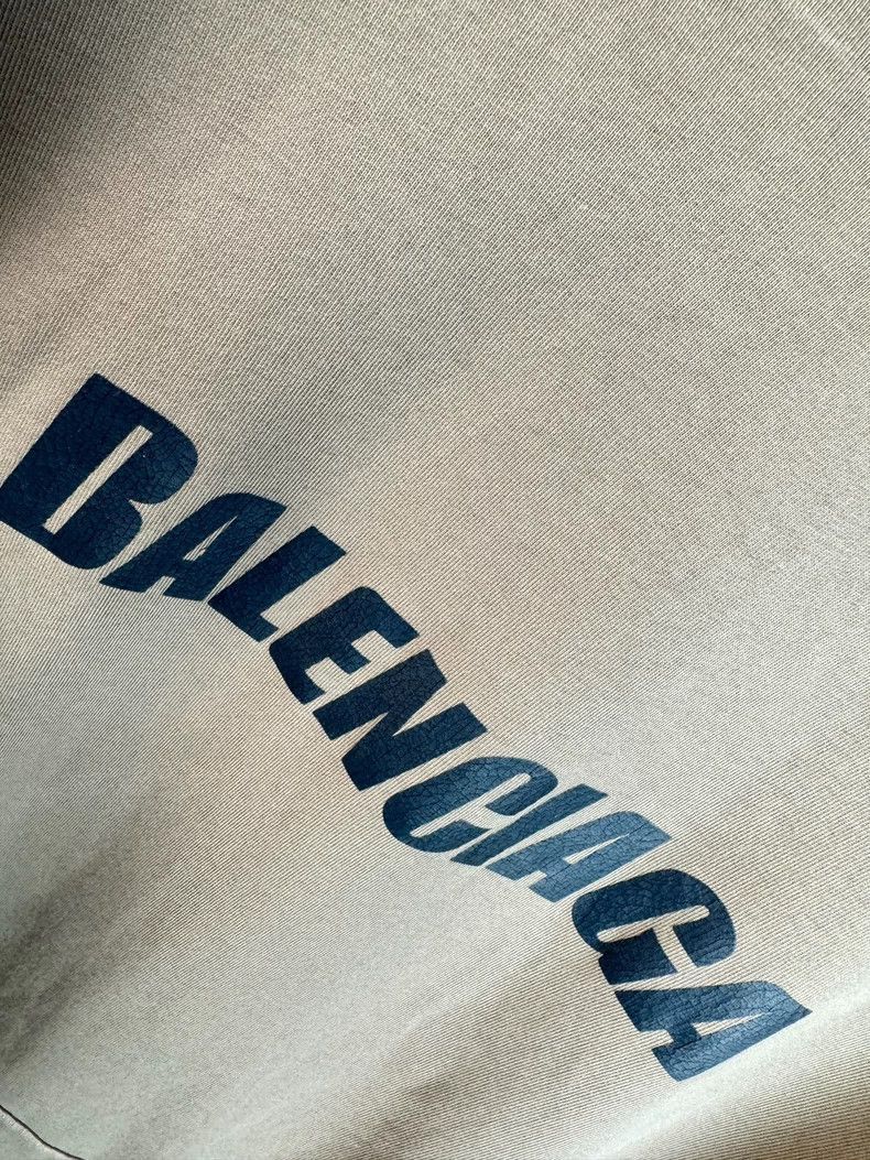 Balenciaga Balenciaga khaki distressed logo hoodie-2506 Size US S / EU 44-46 / 1 - 3 Thumbnail