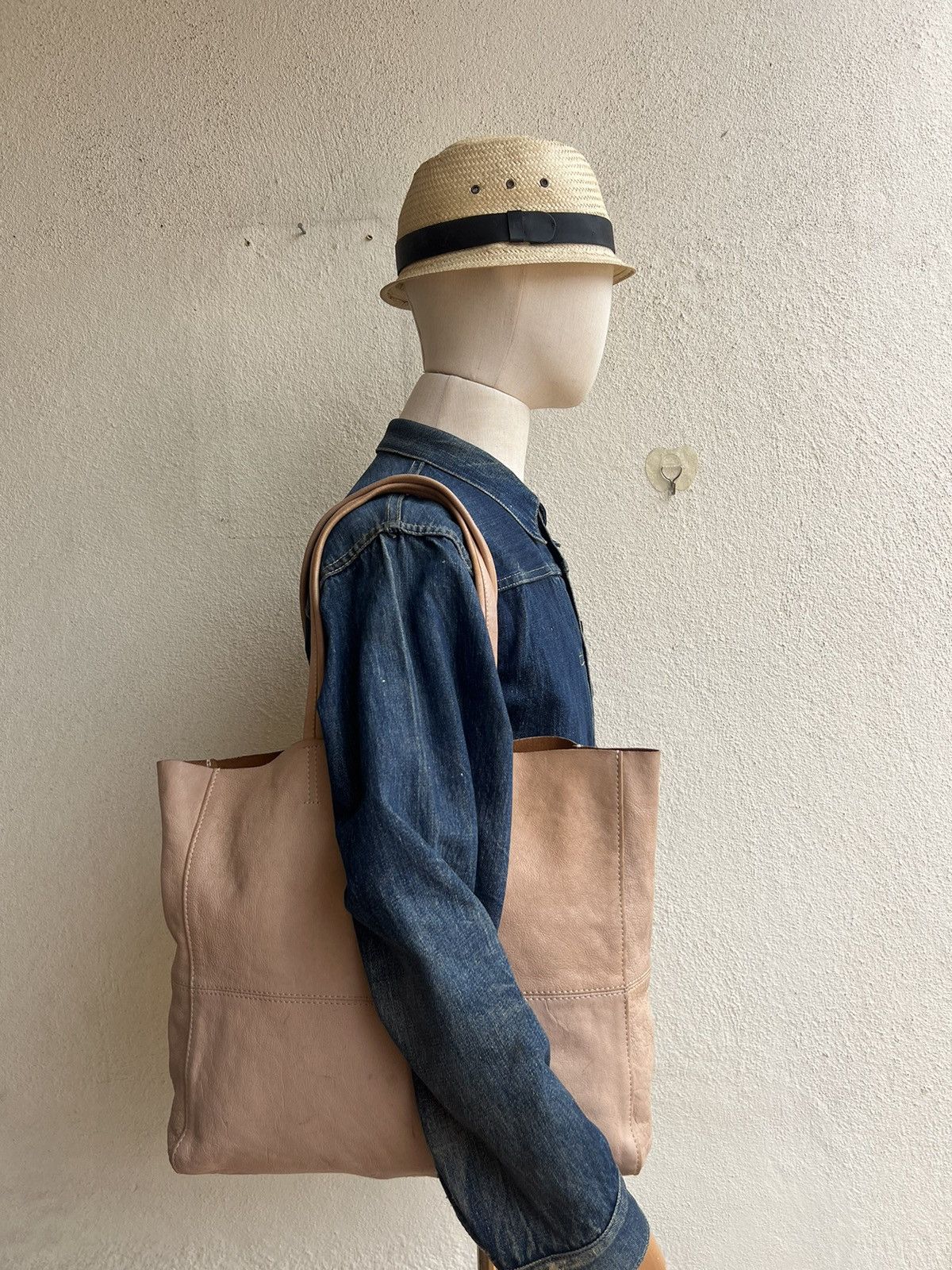 Japanese Brand × Leather Vintage CIMABUE Japan Fade Patina Leather Tote Bag Size ONE SIZE - 1 Thumbnail