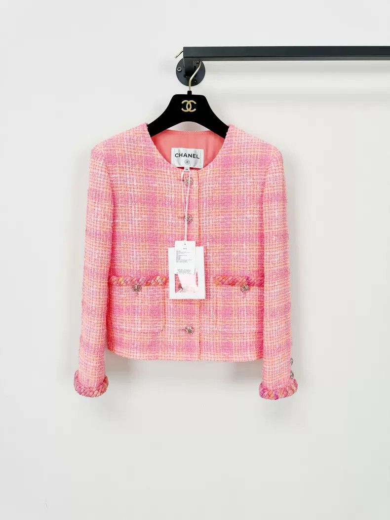 Chanel Chanel Pink coat Size XXS / US 00 / IT 34 - 1 Thumbnail