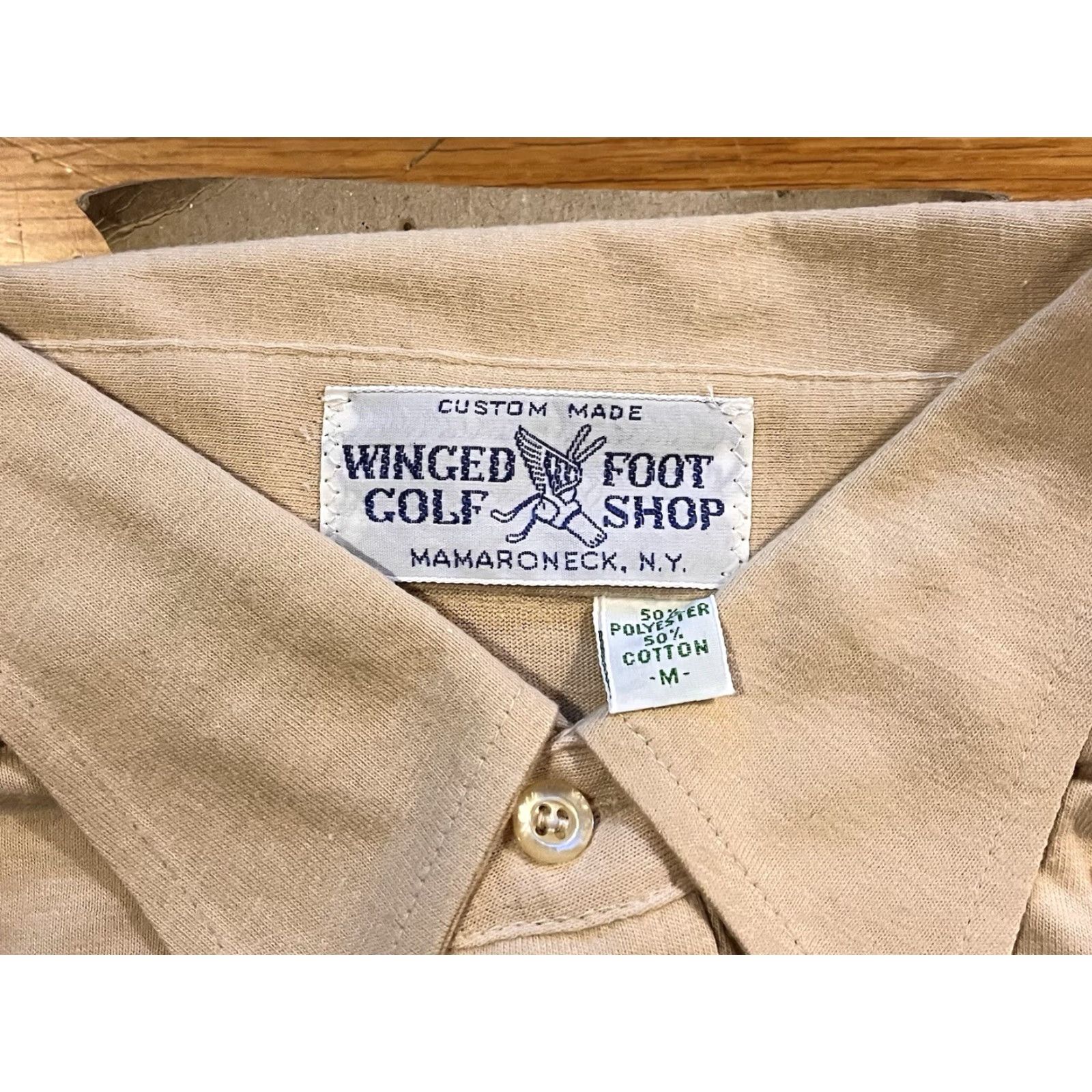 Vintage VINTAGE Winged Foot Golf Shop 1984 US Open Custom Made Polo Shirt Men’s M Beige Polo Shirt Men’s M Beige Golf Logo 80s Retro Size US M / EU 48-50 / 2 - 5 Thumbnail