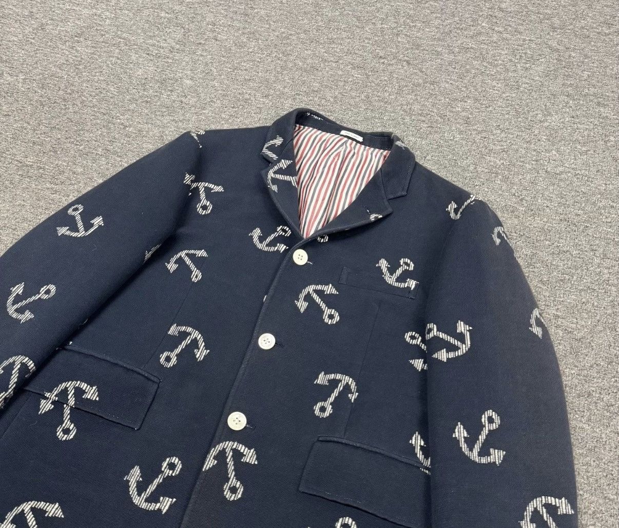 Thom Browne Thom Browne Anchor Embroidery Blazer J16 Size US S / EU 44-46 / 1 - 3 Thumbnail