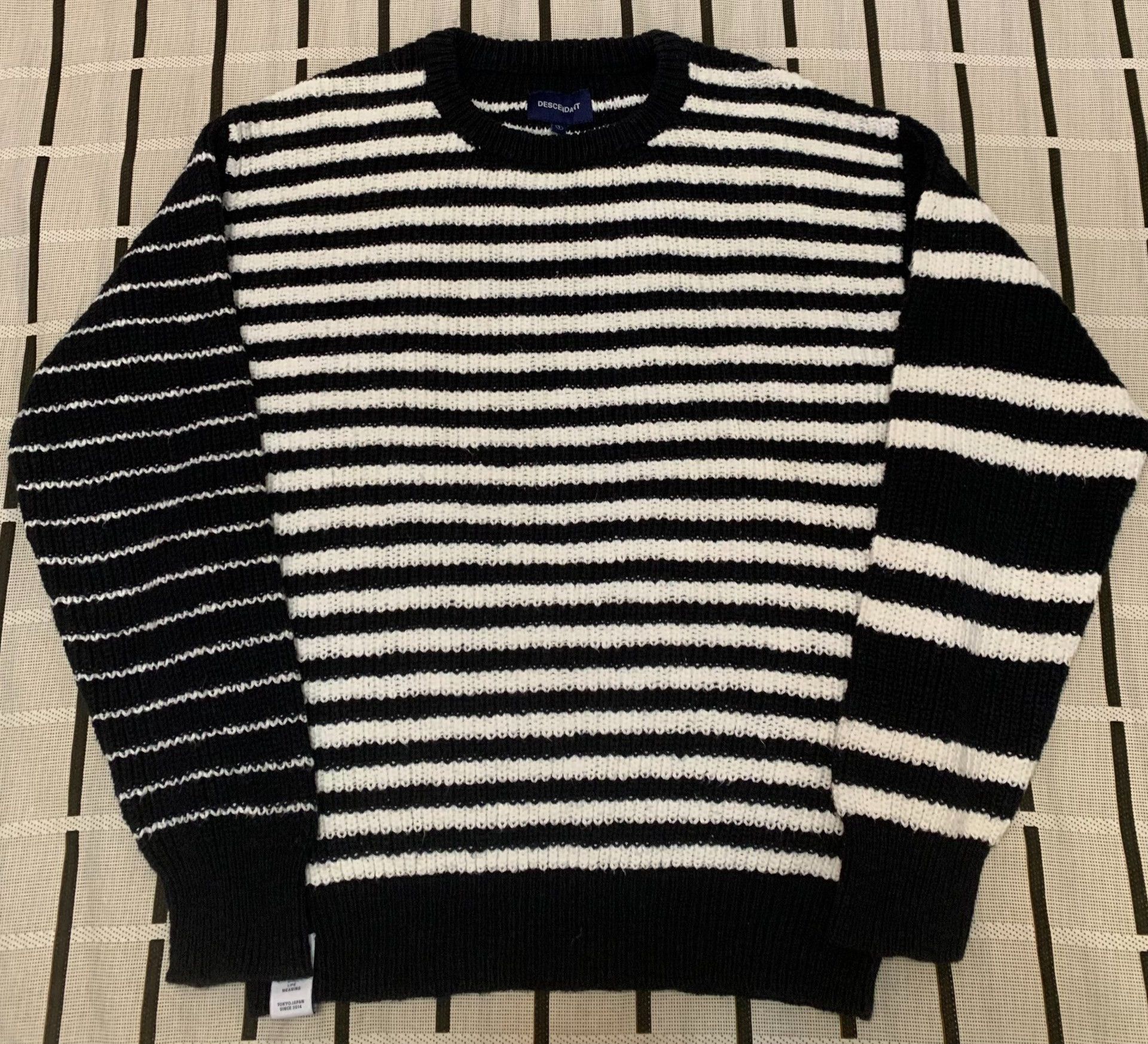 Descendant Descendant Striped Sweater S Men Size US S / EU 44-46 / 1 - 1 Thumbnail