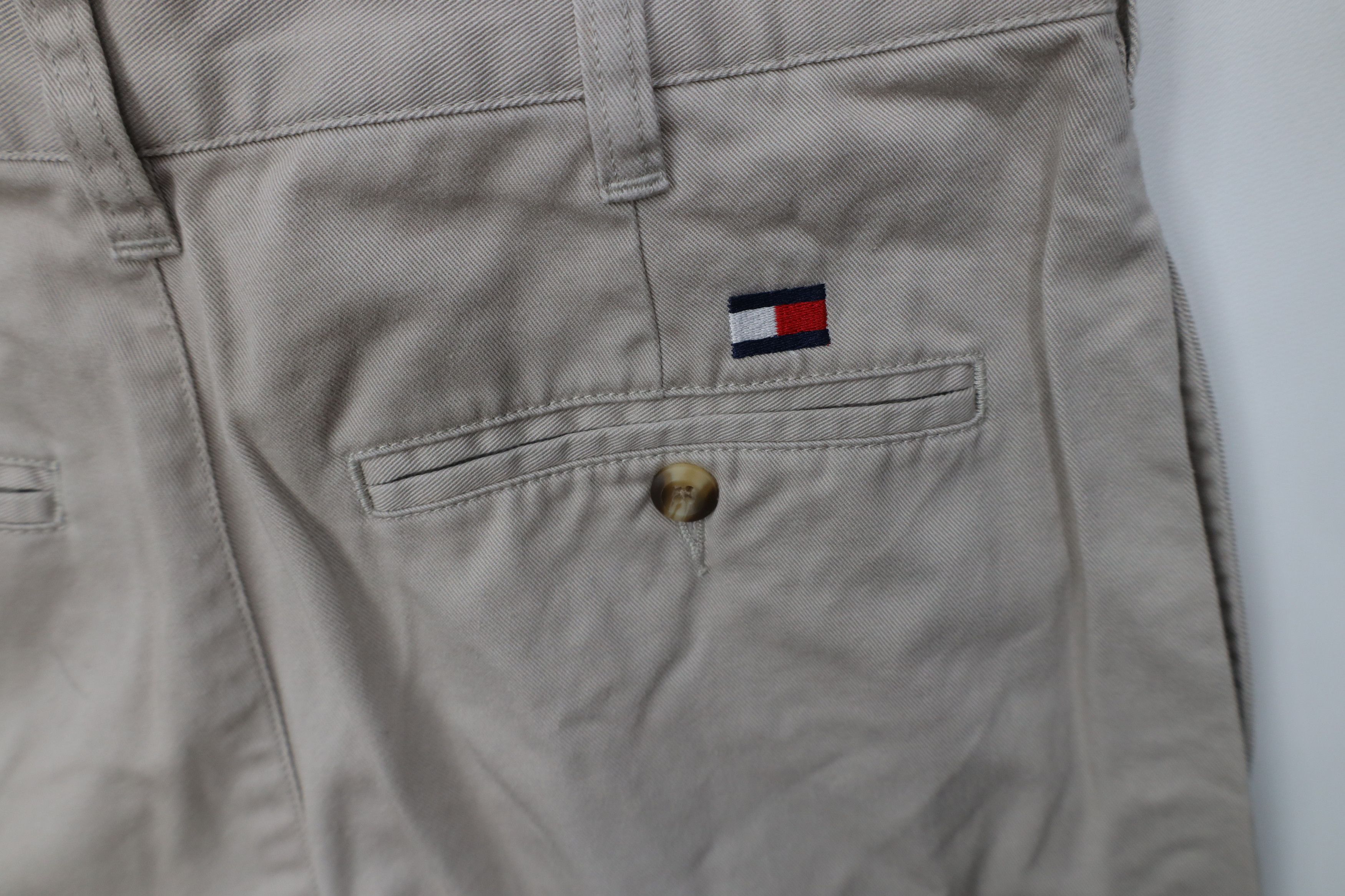 Tommy Hilfiger Vintage Y2K 2000 Tommy Hilfiger Wide Leg Chino Pants Stone Size US 30 / EU 46 - 13 Thumbnail