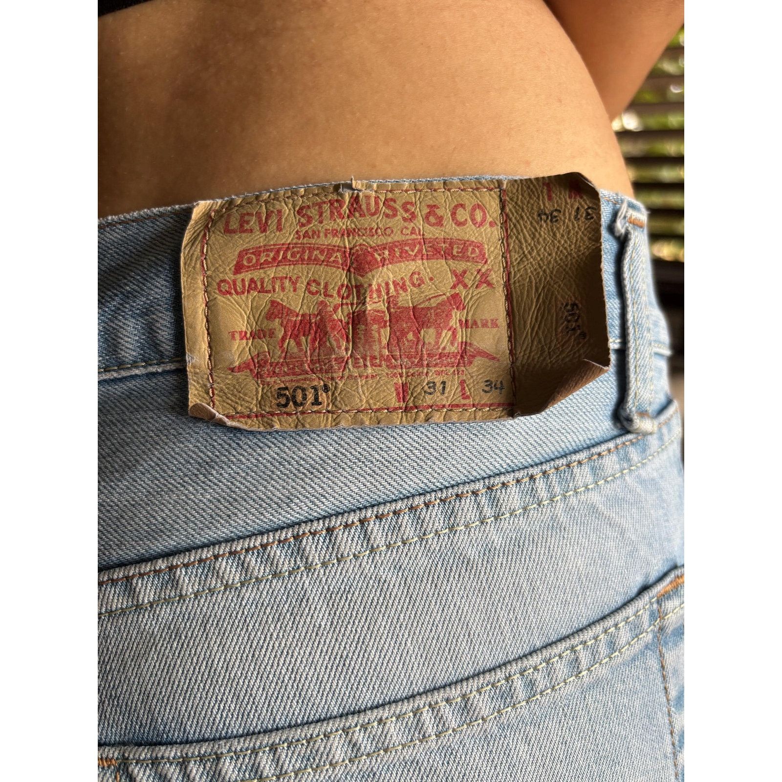 Levi's × Vintage Levi’s 510 Jeans W31 L34 Made in USA 1996 Light Wash Slim Size US 31 - 3 Thumbnail