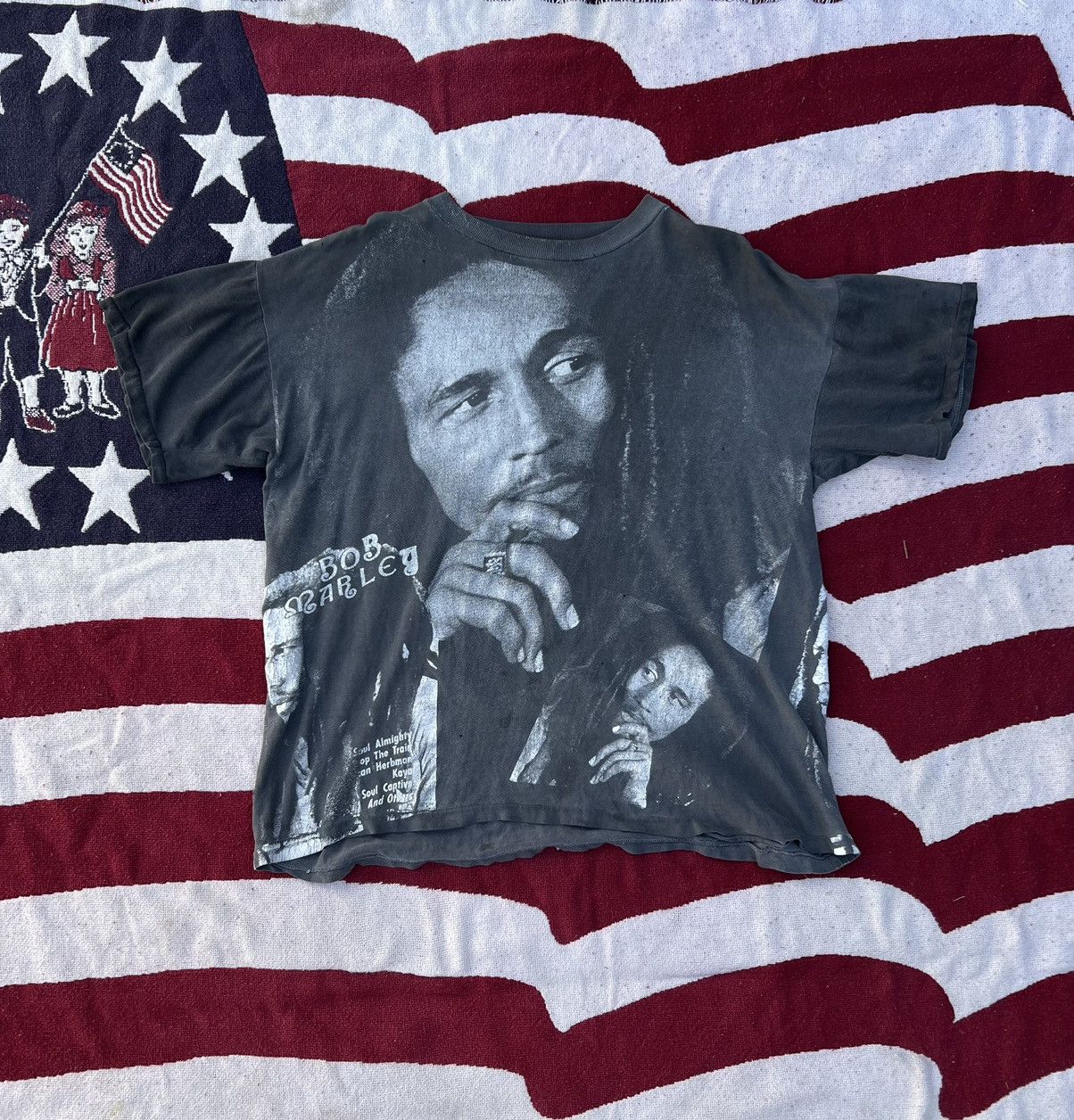 Band Tees × Vintage 90s Bob Marley AOP Tee Size US L / EU 52-54 / 3 - 1 Thumbnail