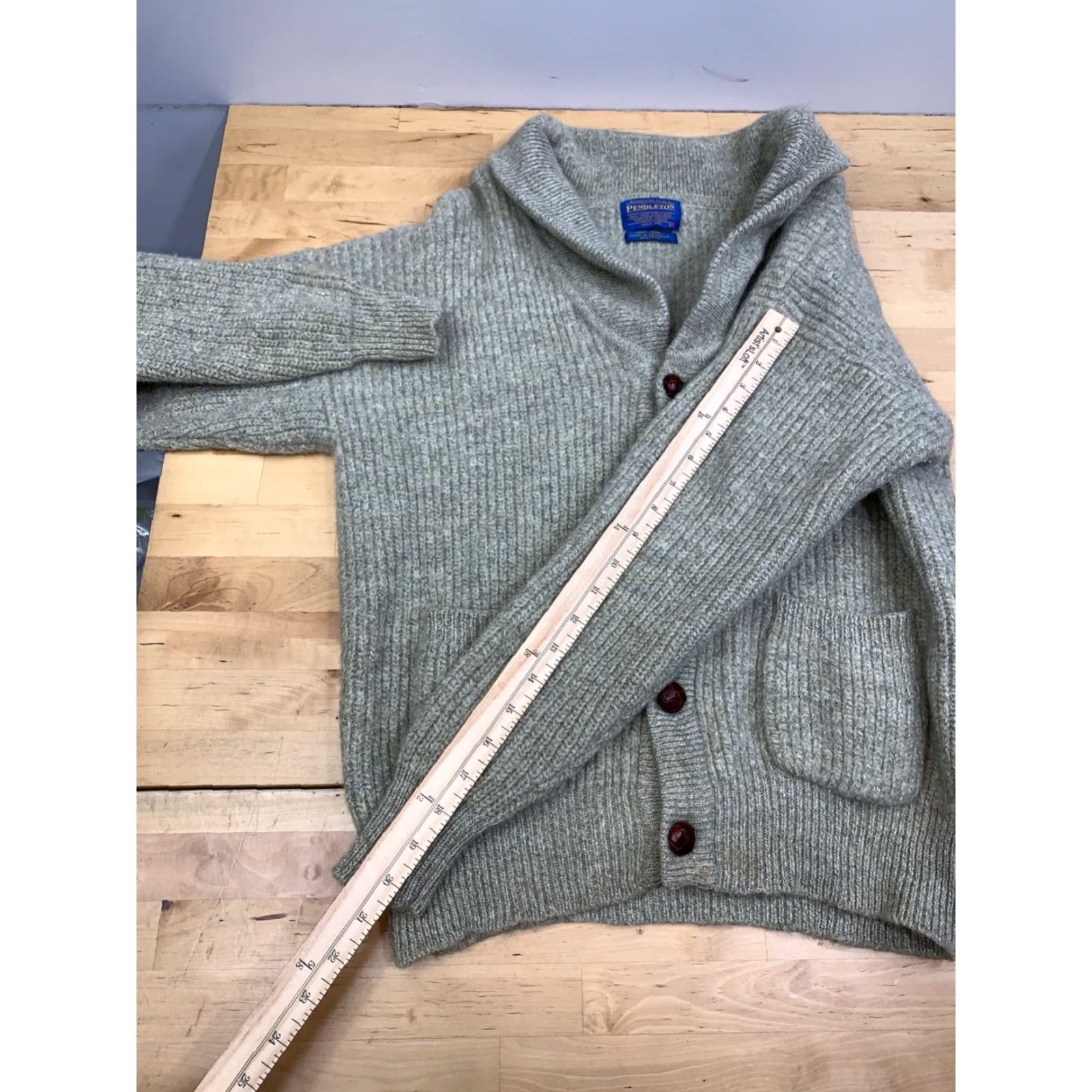 Pendleton Pendleton Mens Button-Up Wool Long Sleeve Beige Casual Plaid S/M 12414 Size US M / EU 48-50 / 2 - 7 Thumbnail