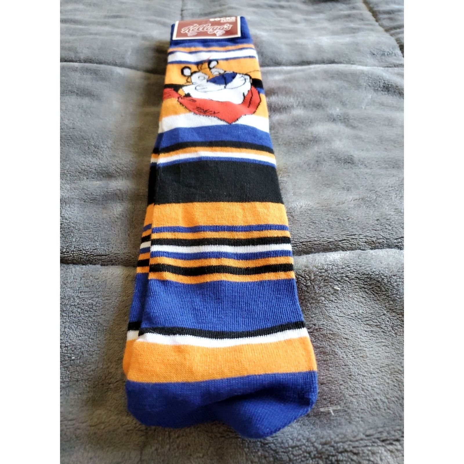 Vintage Kellogg's Frosted Flakes & Fruit Loops NEW Striped Socks 2pk Shoe SZ 6-10 NEW Size ONE SIZE - 6 Thumbnail