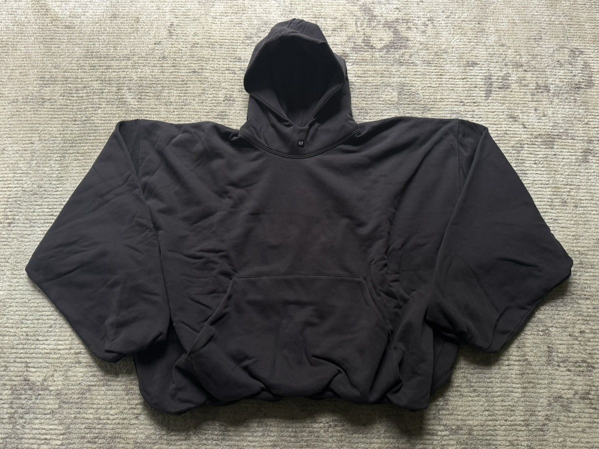 Balenciaga × Kanye West × Yeezy Small Dark Gray Logo Hoodie YGEBB Sweatshirt Hooded Size US S / EU 44-46 / 1 - 1 Thumbnail