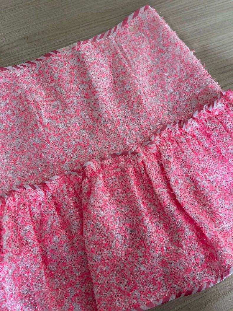 Chanel Chanel 20s pink skirt Size 25" / US 0 / IT 36 - 4 Thumbnail