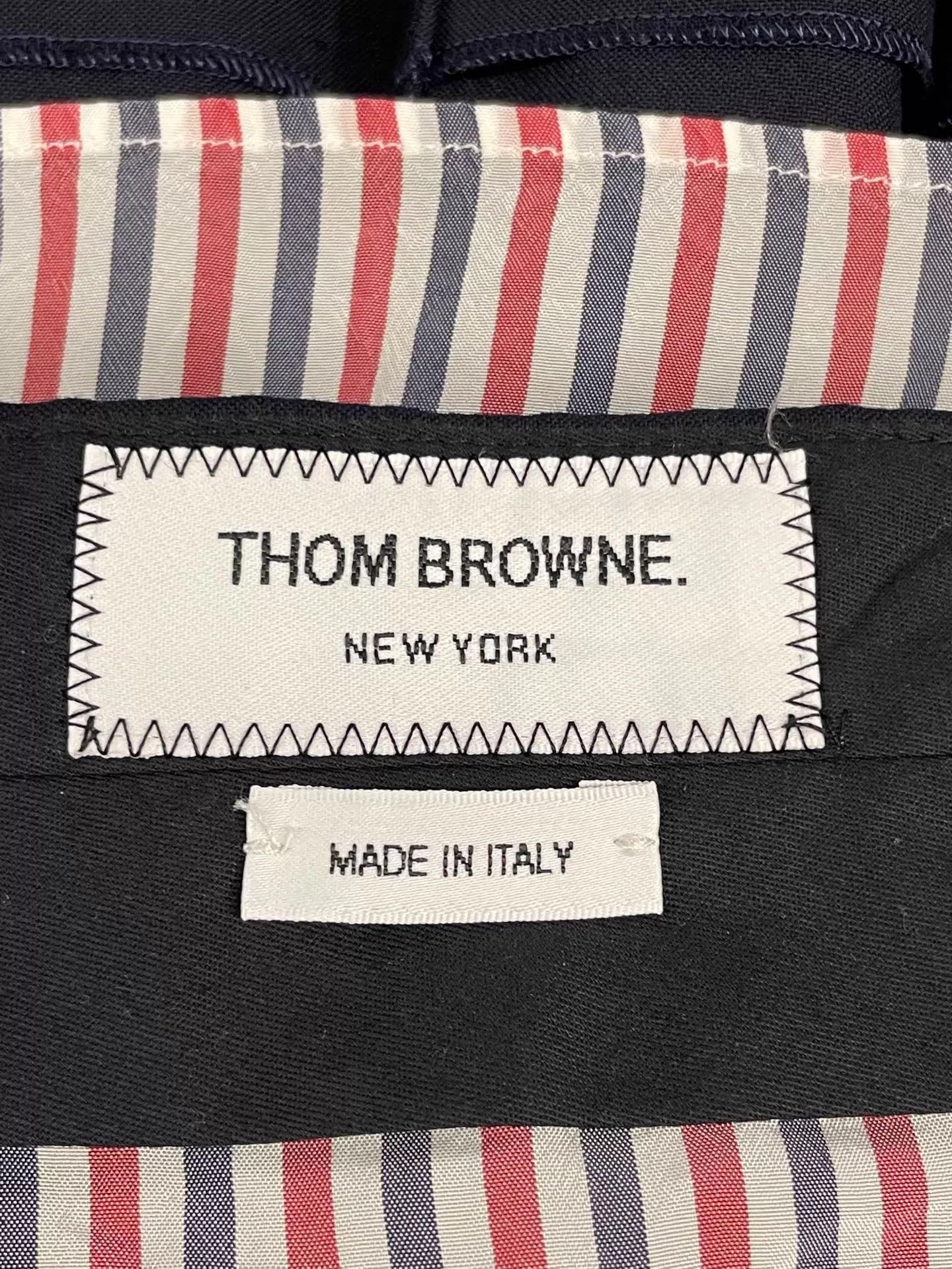 Thom Browne THOM BROWNE Classic 4-Stripe Pleated Short Skirt Women 36 Size 25" / US 0 / IT 36 - 5 Thumbnail