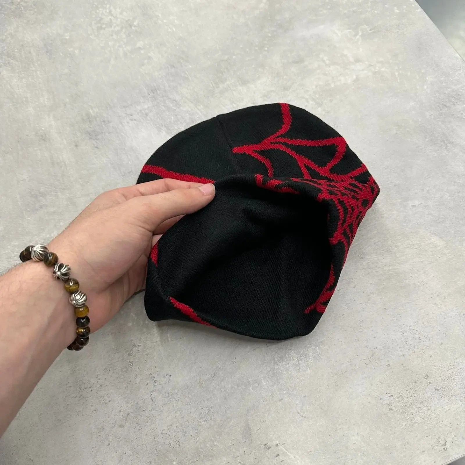 Vintage Red and Black Spider Web Vintage Y2k Style Beanie Hat Size ONE SIZE - 3 Thumbnail