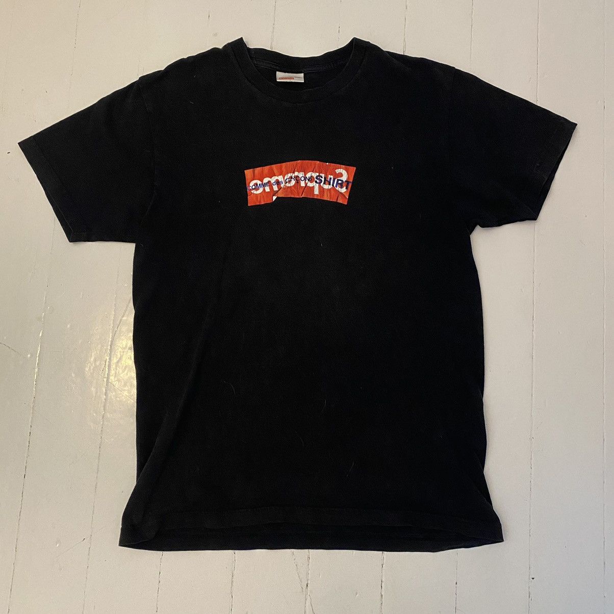 Supreme x cdg bogo tee online