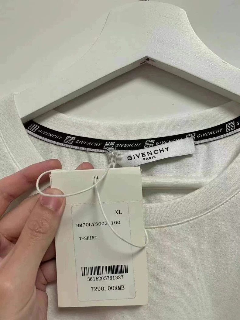 Givenchy Givenchy Glitter Logo Short Sleeve GIVENCHY T-Shirt 2506-Ne Size US L / EU 52-54 / 3 - 4 Thumbnail