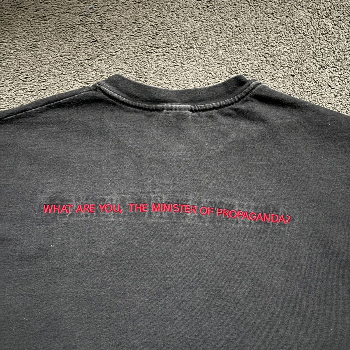 Other 2001 The Sopranos Minister of Propaganda Cast & Crew T-Shirt Size US L / EU 52-54 / 3 - 4 Thumbnail