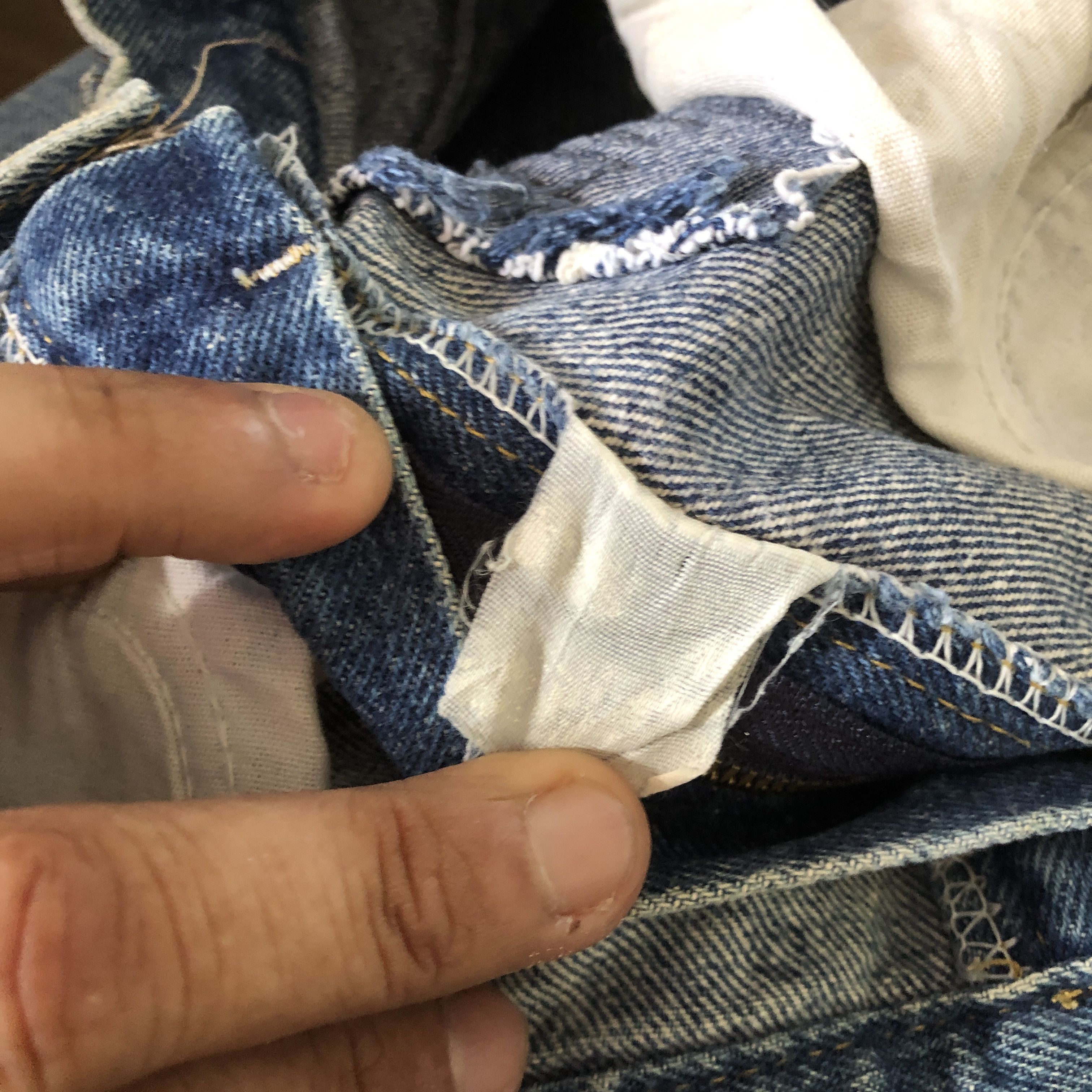 Jean × Lee × Vintage Vintage Lee Riders Distressed Jeans Faded Light Wash Denim Size US 30 / EU 46 - 9 Thumbnail