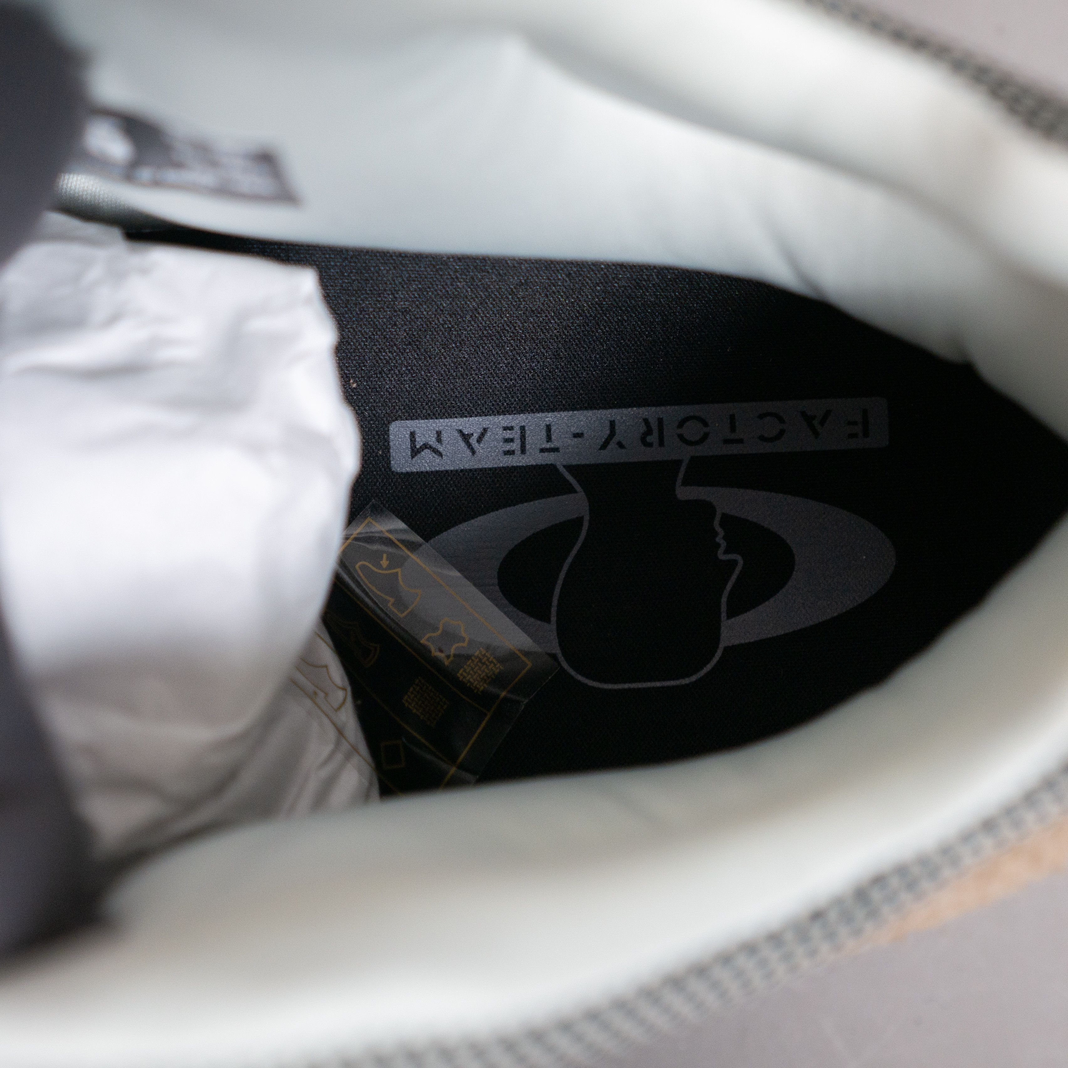Brain Dead × Oakley Oakley x Brain Dead Edge Boot Cobblestone 11.5 Size US 11.5 / EU 44-45 - 8 Thumbnail