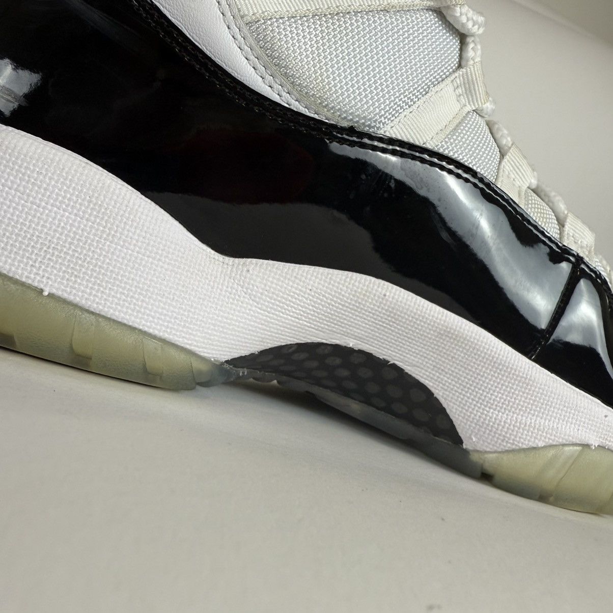 Jordan Brand × Nike Size 10.5-Jordan 11 Concord 2018-LIGHTLY WORN Size US 10.5 / EU 43-44 - 11 Thumbnail