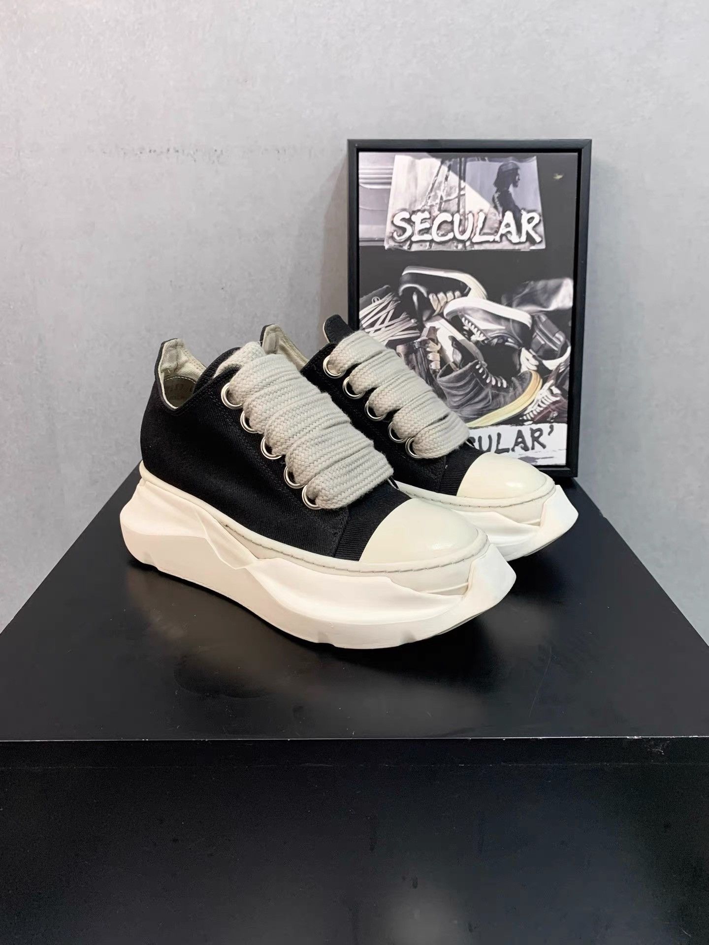 Rick Owens Rick Owens 22SS Thick Lace Tank Sole Low-Top Converse K34 Size US 7 / IT 37 - 3 Thumbnail