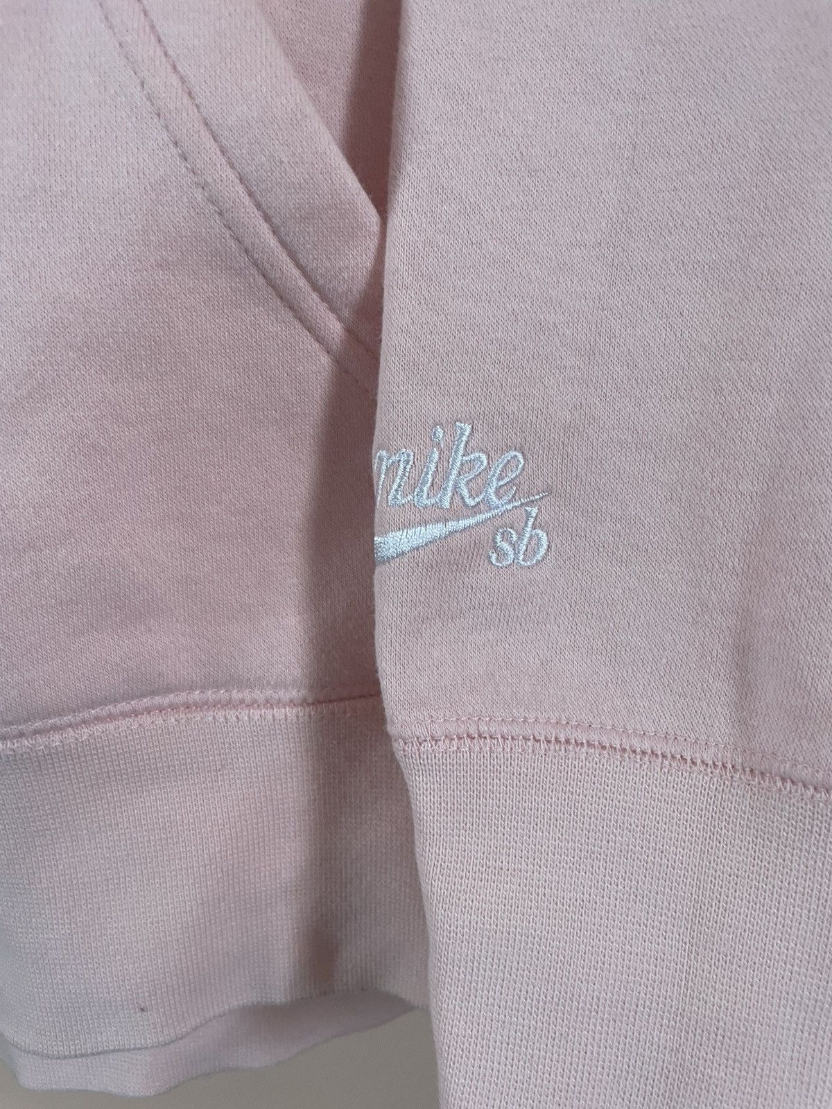 Nike SB NBA X Nike SB Pink logo hoodie Size US XL / EU 56 / 4 - 6 Thumbnail