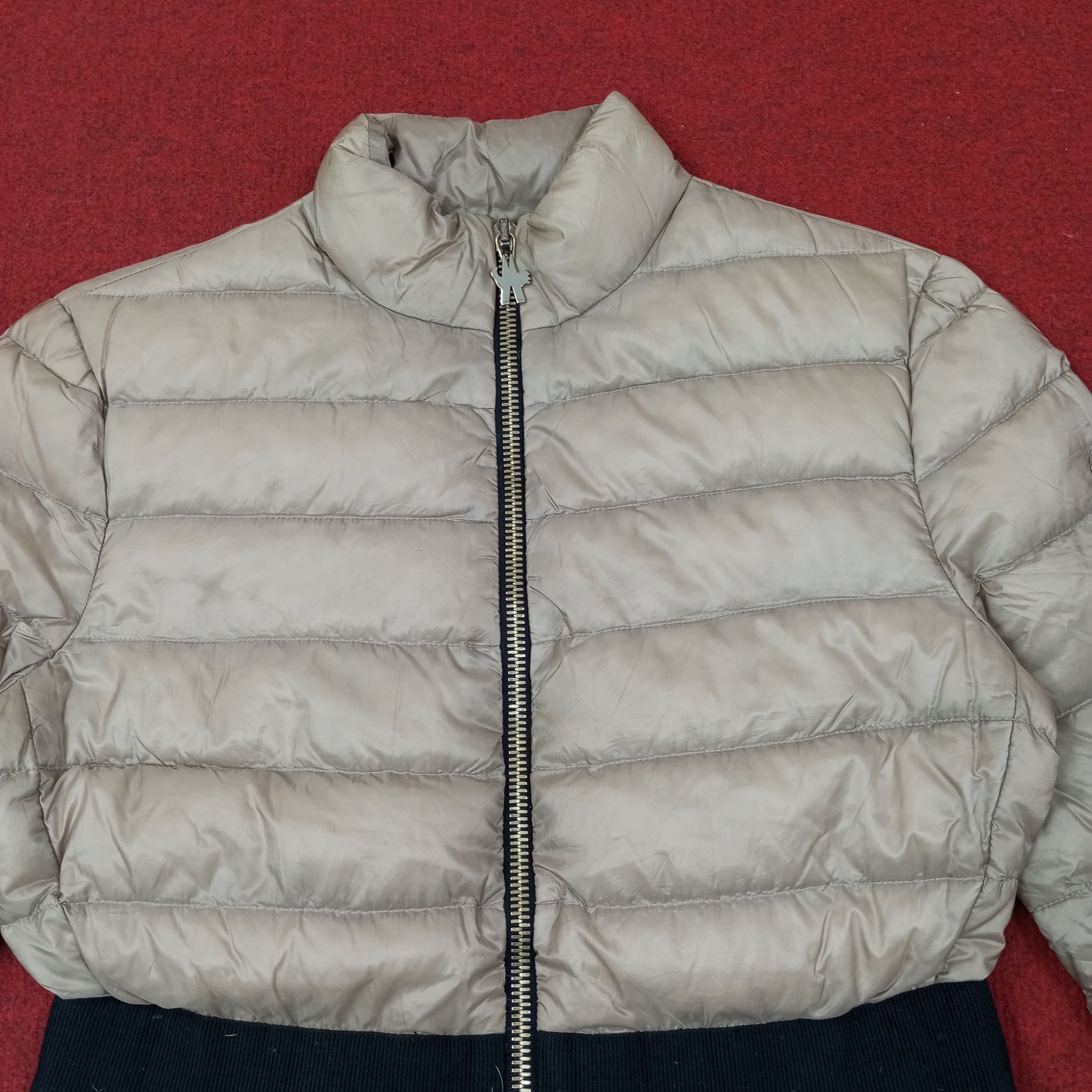 Moncler Moncler Italian Fashion Brand Puffer Jacket c247n26 Size S / US 4 / IT 40 - 2 Thumbnail