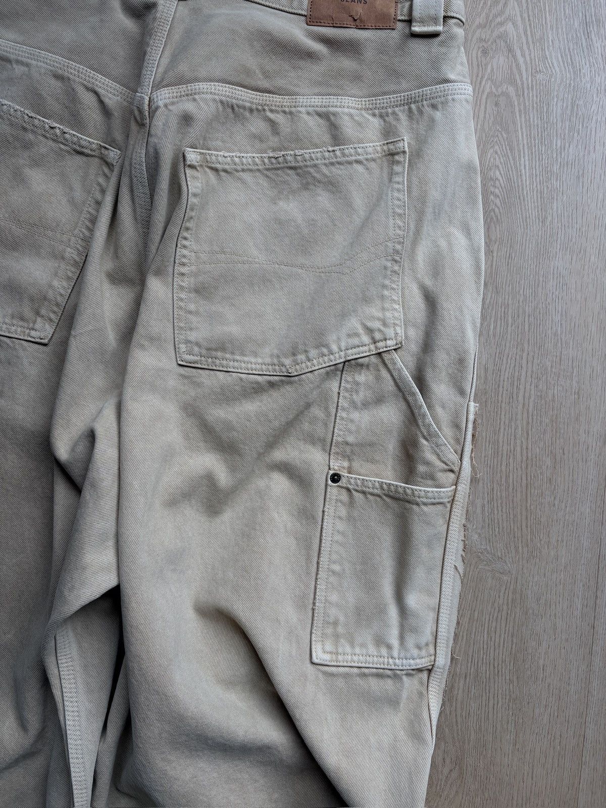 Balenciaga Balenciaga 25FW Destressed Double Knee Carpenter Pants Size US 32 / EU 48 - 8 Thumbnail