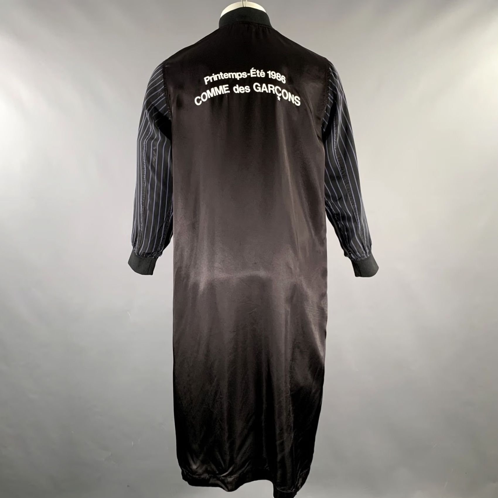 Comme des Garcons Girl COMME des GARCONS Size S Black Cupro Buttoned Coat Mens Size US S / EU 44-46 / 1 - 4 Thumbnail
