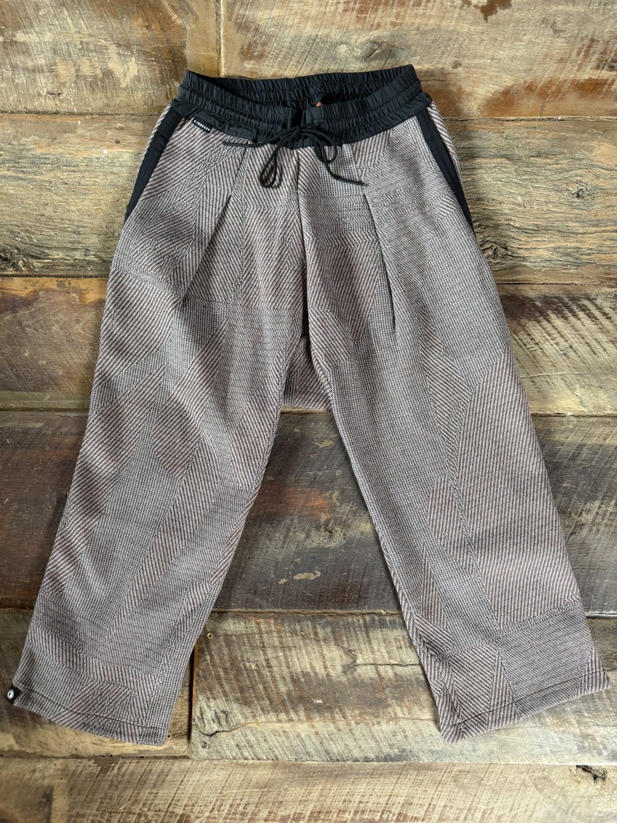 Byborre Pleated Cropped Pants Merino | E7-EX-656-210 Size US 31 - 1 Thumbnail