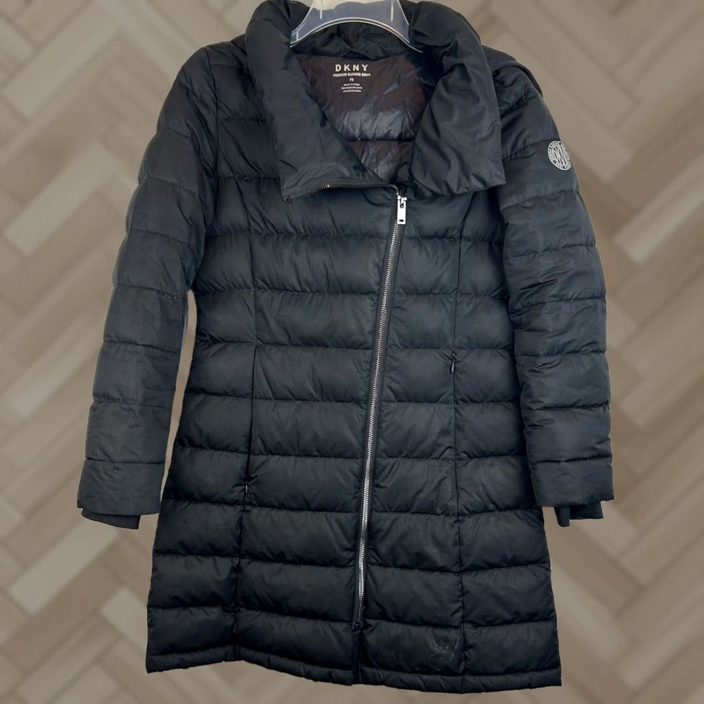 DKNY DKNY Down Puffer Coat Womens Small Black Hooded Mid Length Zip Pockets Cozy Winter Weather Jacket Mens? Size S / US 4 / IT 40 - 1 Thumbnail