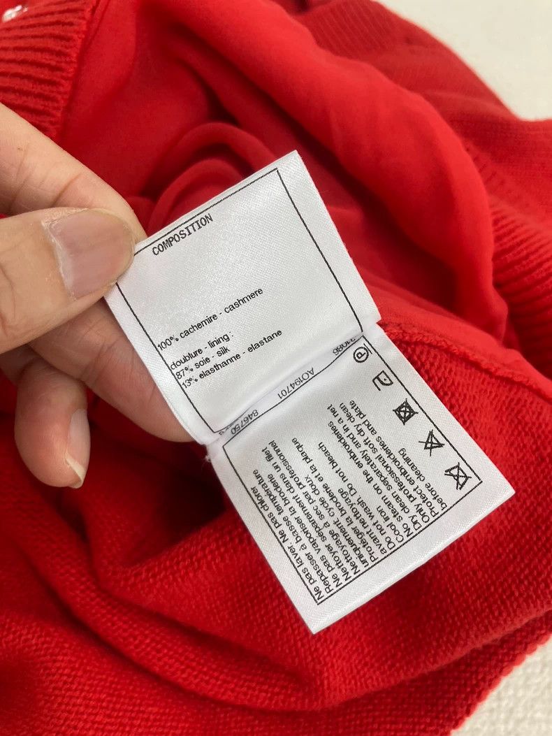 Chanel Chanel Red Heavy Industry Pearl Chain Cashmere Sweater Size XS / US 0-2 / IT 36-38 - 7 Thumbnail