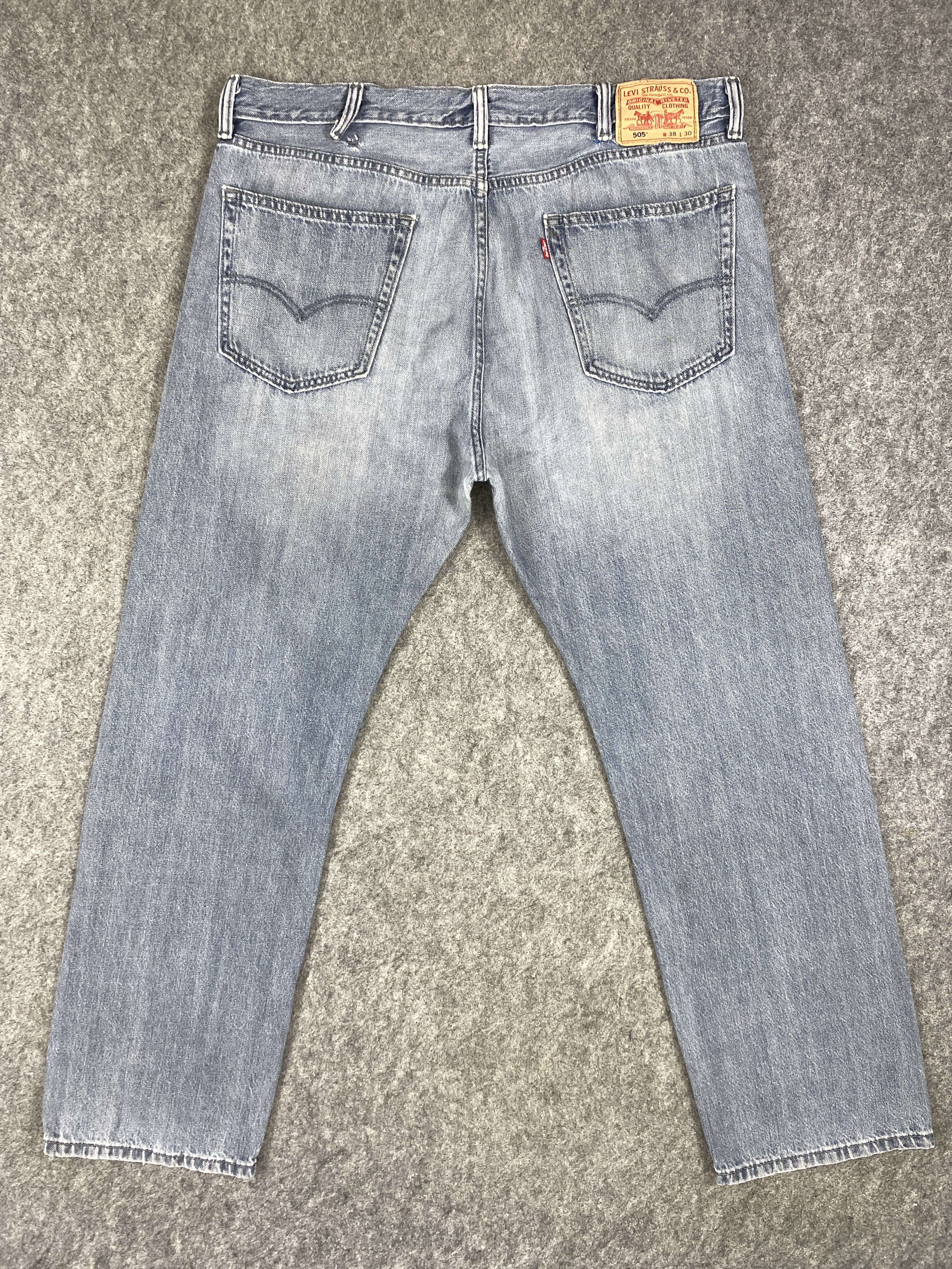 Faded Blue Vintage Levi's 505 Jeans 38x30 Denim JN1478