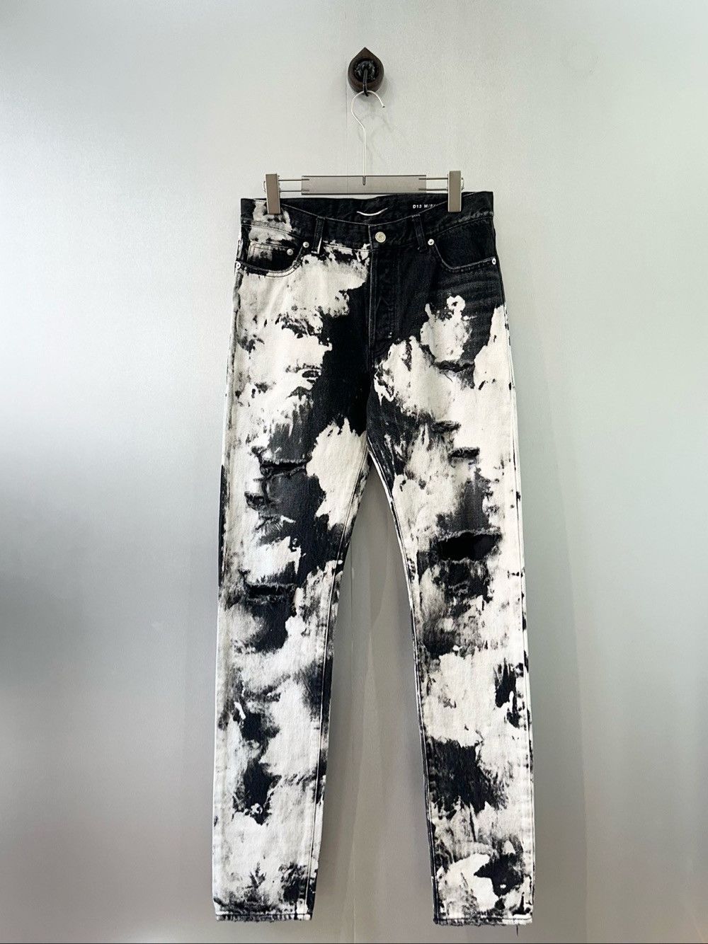Saint Laurent Paris Saint Laurent Splatter Denim Jeans Size 31 Size US 31 - 1 Thumbnail
