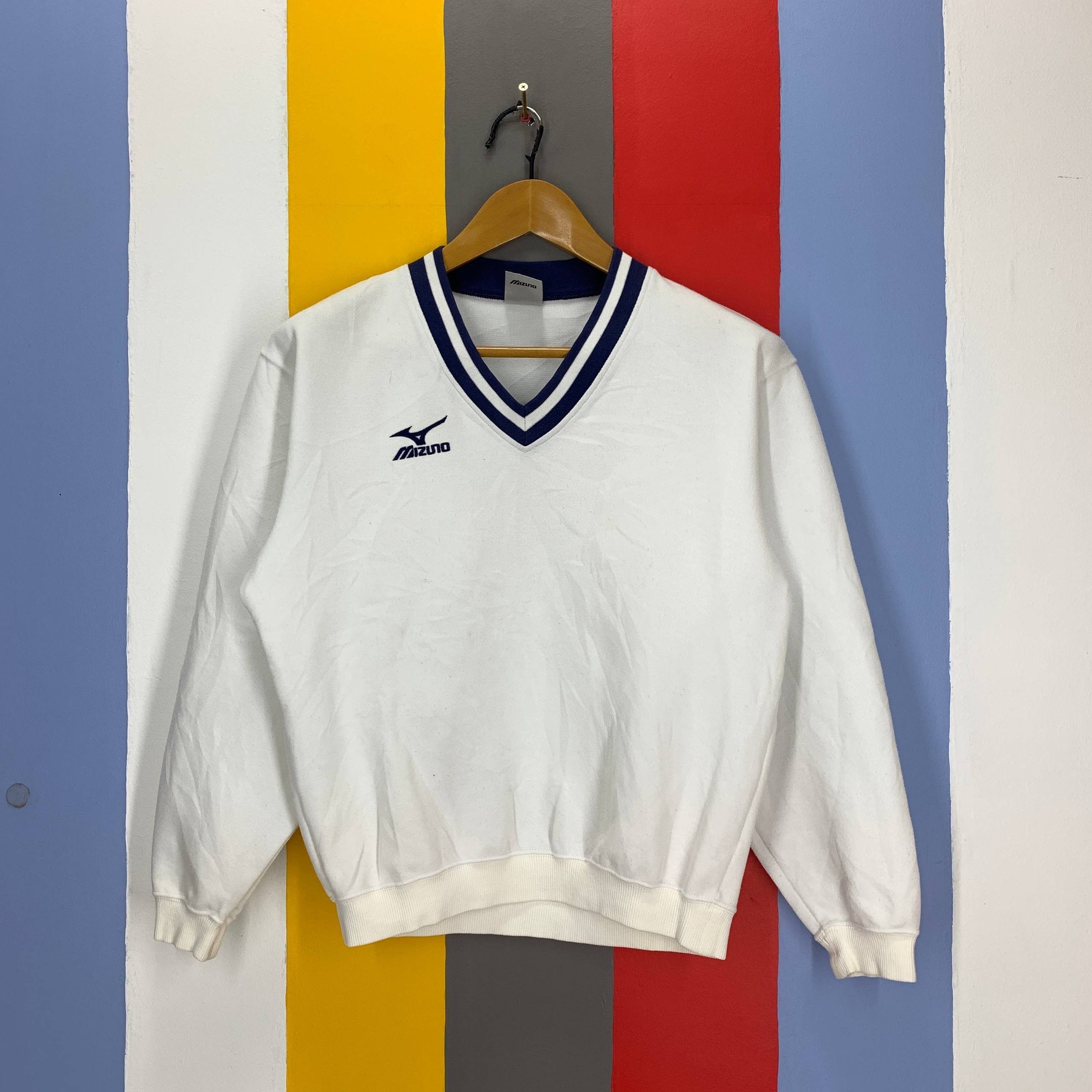 Mizuno MIZUNO V Neck Sweatshirt #2603/Y Size US S / EU 44-46 / 1 - 1 Thumbnail