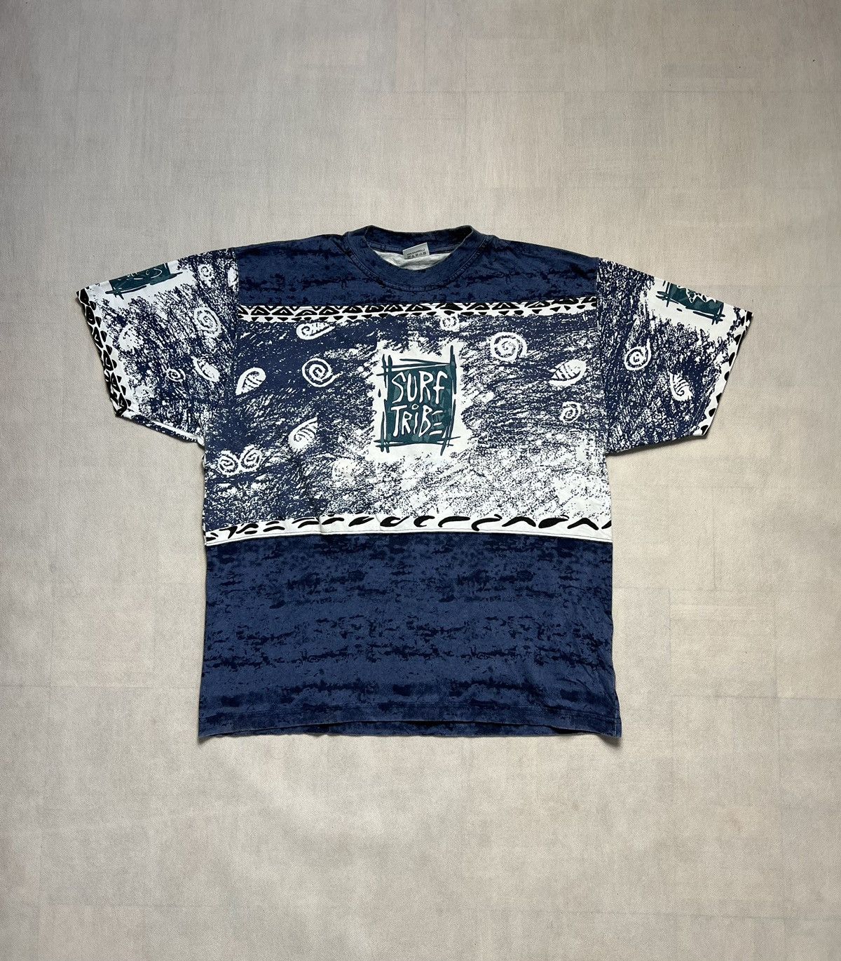 Vintage Tshirt Surf Tribe Board Blue Ocean Company Vintage 90’s Size US XL / EU 56 / 4 - 3 Thumbnail