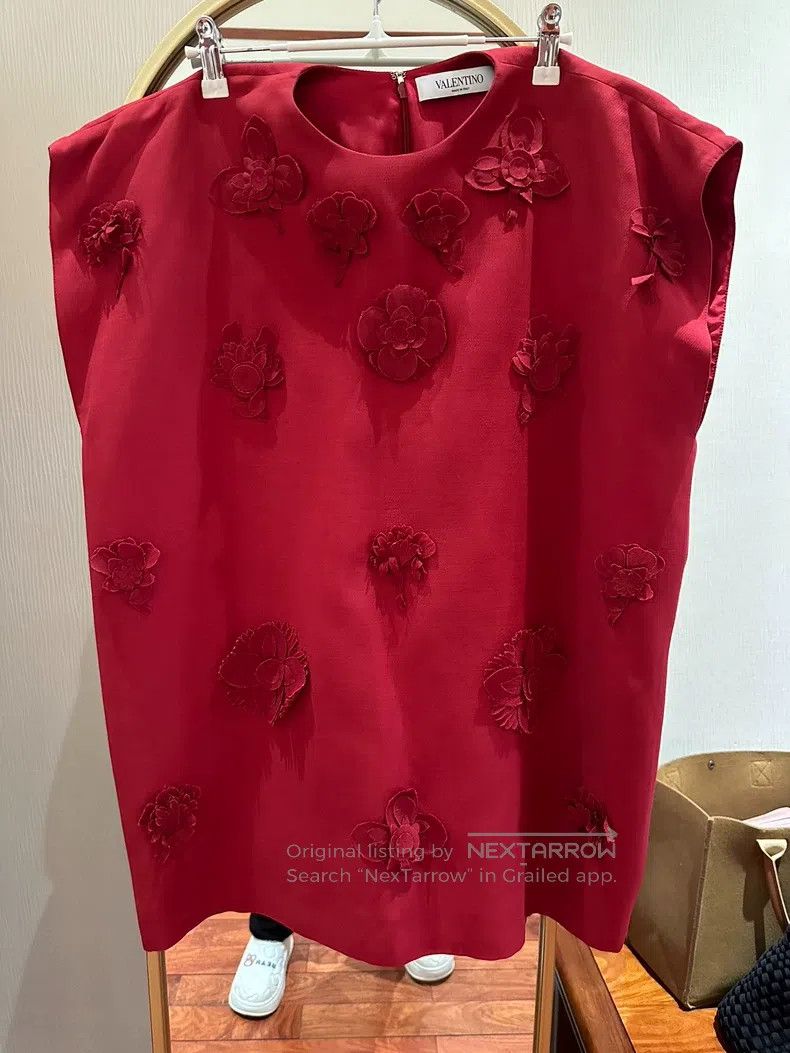 Valentino Valentino Three-dimensional flower skirt Size M / US 6-8 / IT 42-44 - 2 Thumbnail