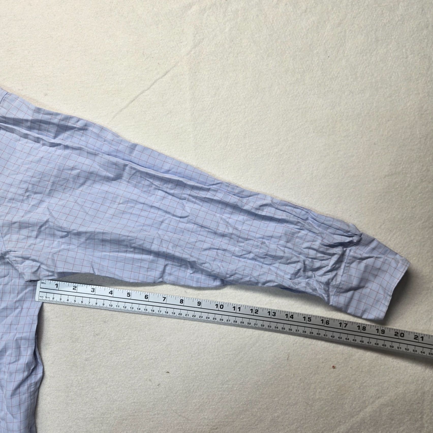 Vintage VINTAGE? No. Thomas Pink Shirt Blue Checkered Button Up Long Sleeve Adult Men 17 35 Blue Check Dress Shirt 100% Cotton 17 in Mens Size US XL / EU 56 / 4 - 5 Thumbnail