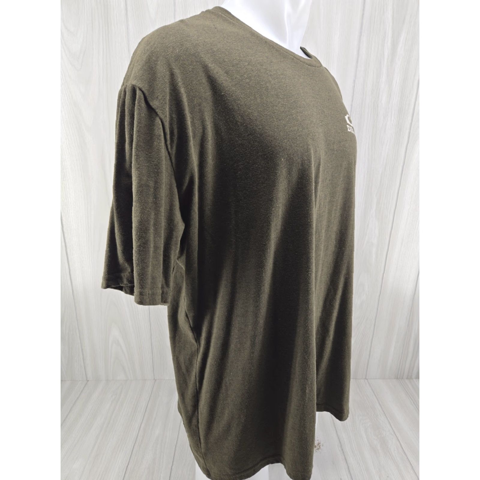 Vintage Drake Waterfowl Men's Short Sleeve T-Shirt 2XL Green Gun Flag Shirt Mens Regular Size 2XL Green Outdoors Logo Size US XXL / EU 58 / 5 - 7 Thumbnail