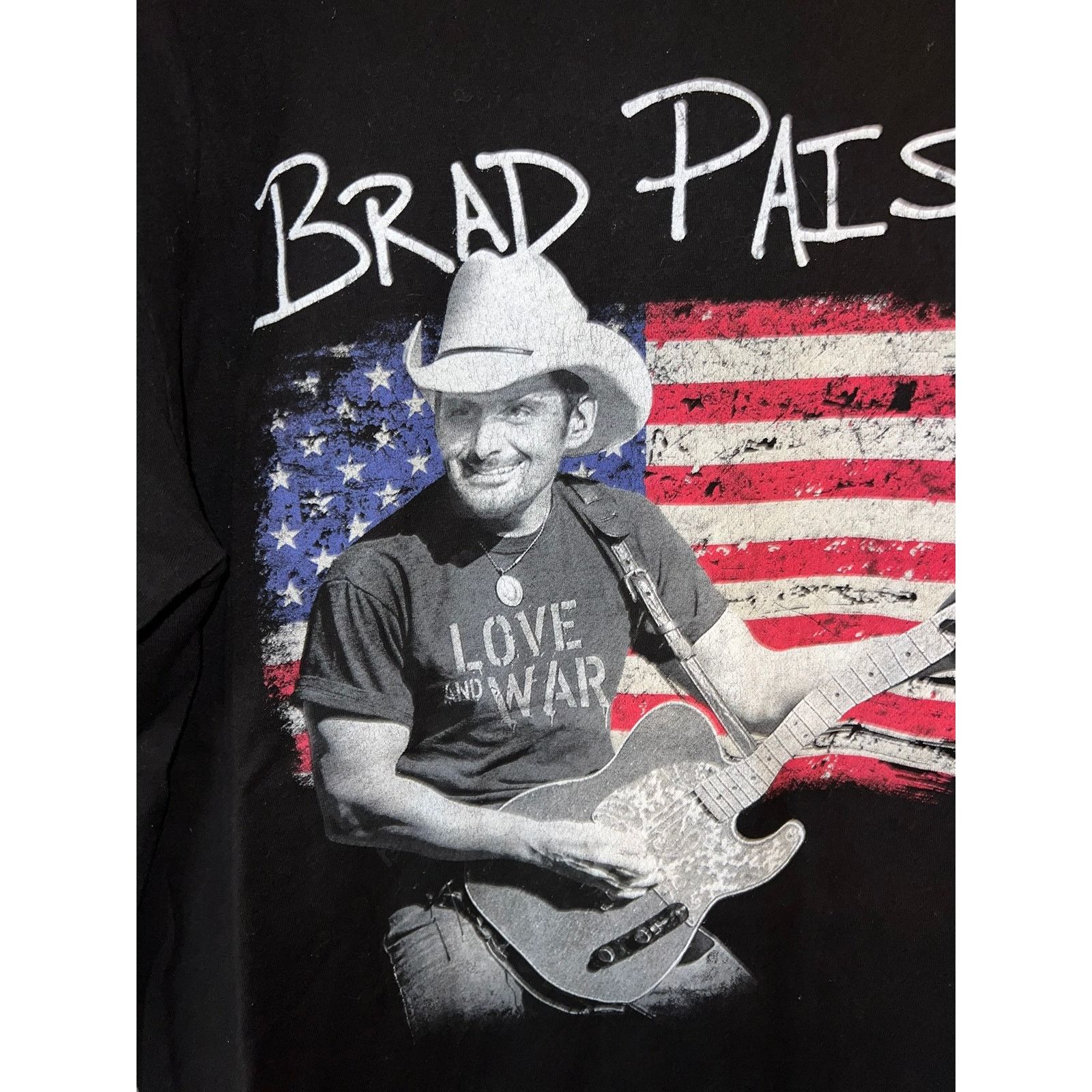 Tultex 2017 Brad Paisley Weekend Warrior World Tour Black Shirt L Size US L / EU 52-54 / 3 - 2 Thumbnail