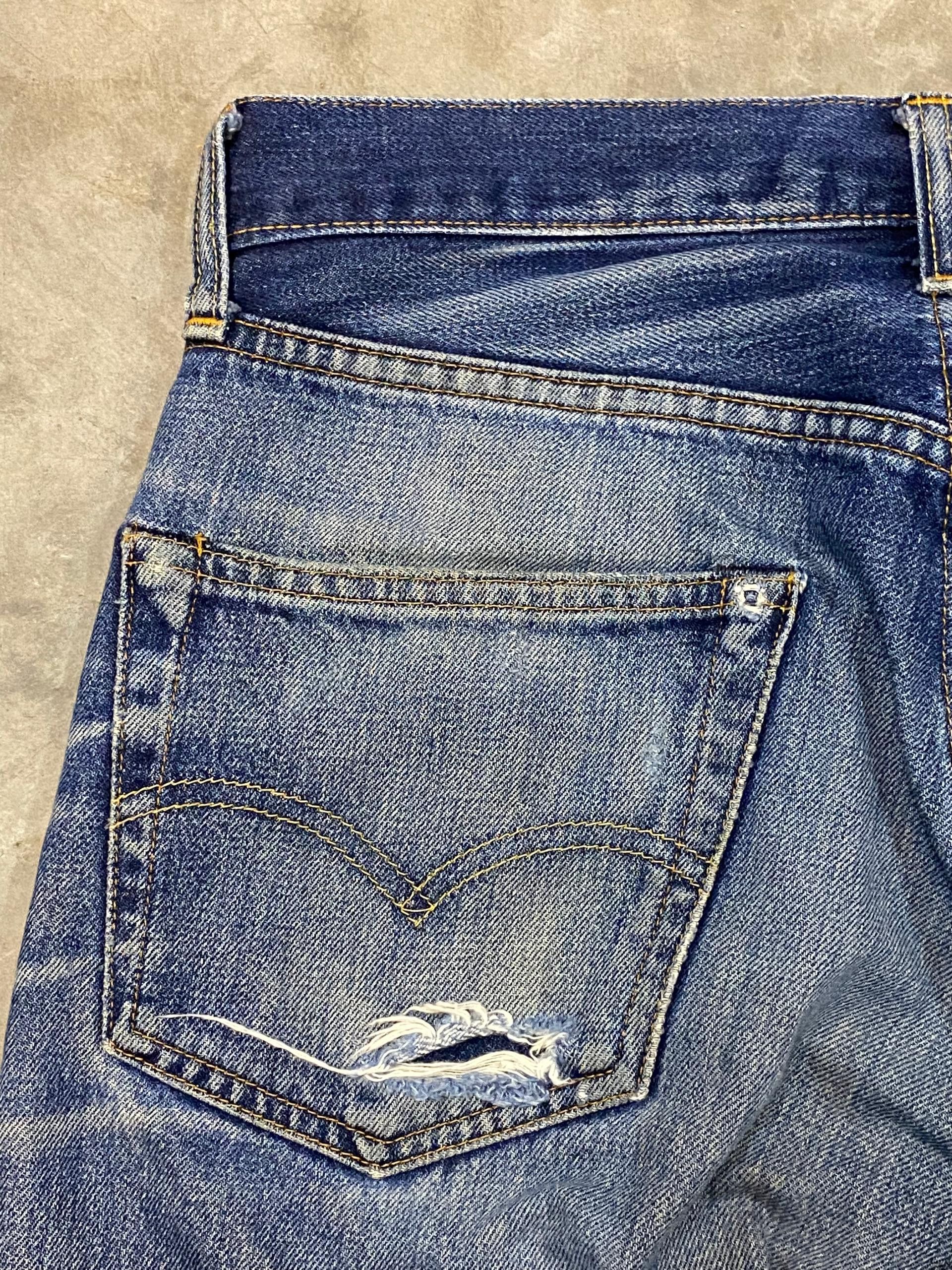 Levi's VINTAGE LEVIS 501XX 90S BUTTON 555 BIG E SELVEDGE Size US 30 / EU 46 - 6 Thumbnail