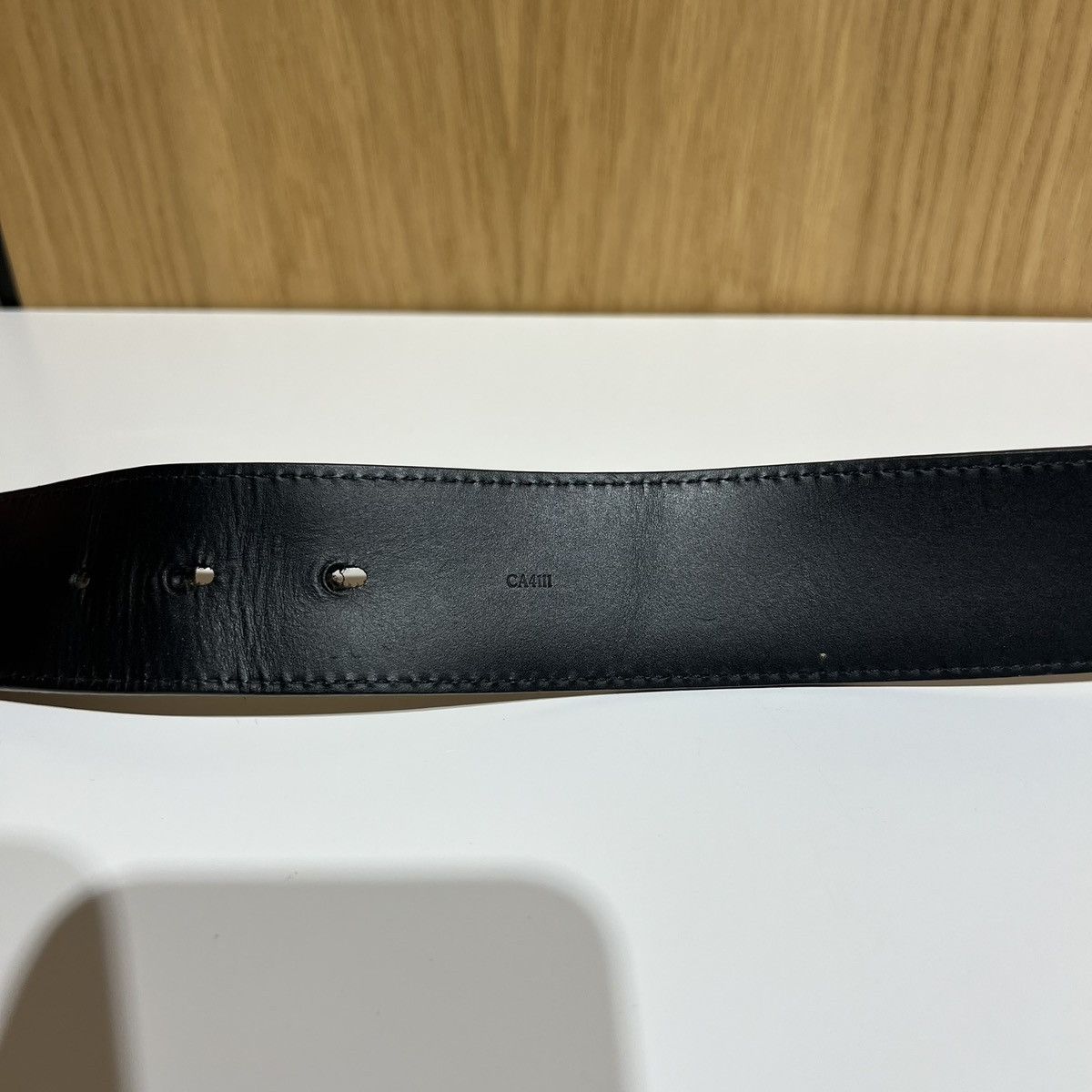 Louis Vuitton 🔹LOUIS Vuitton Metal Logo Leather Belt M6876 Size 40 - 4 Thumbnail