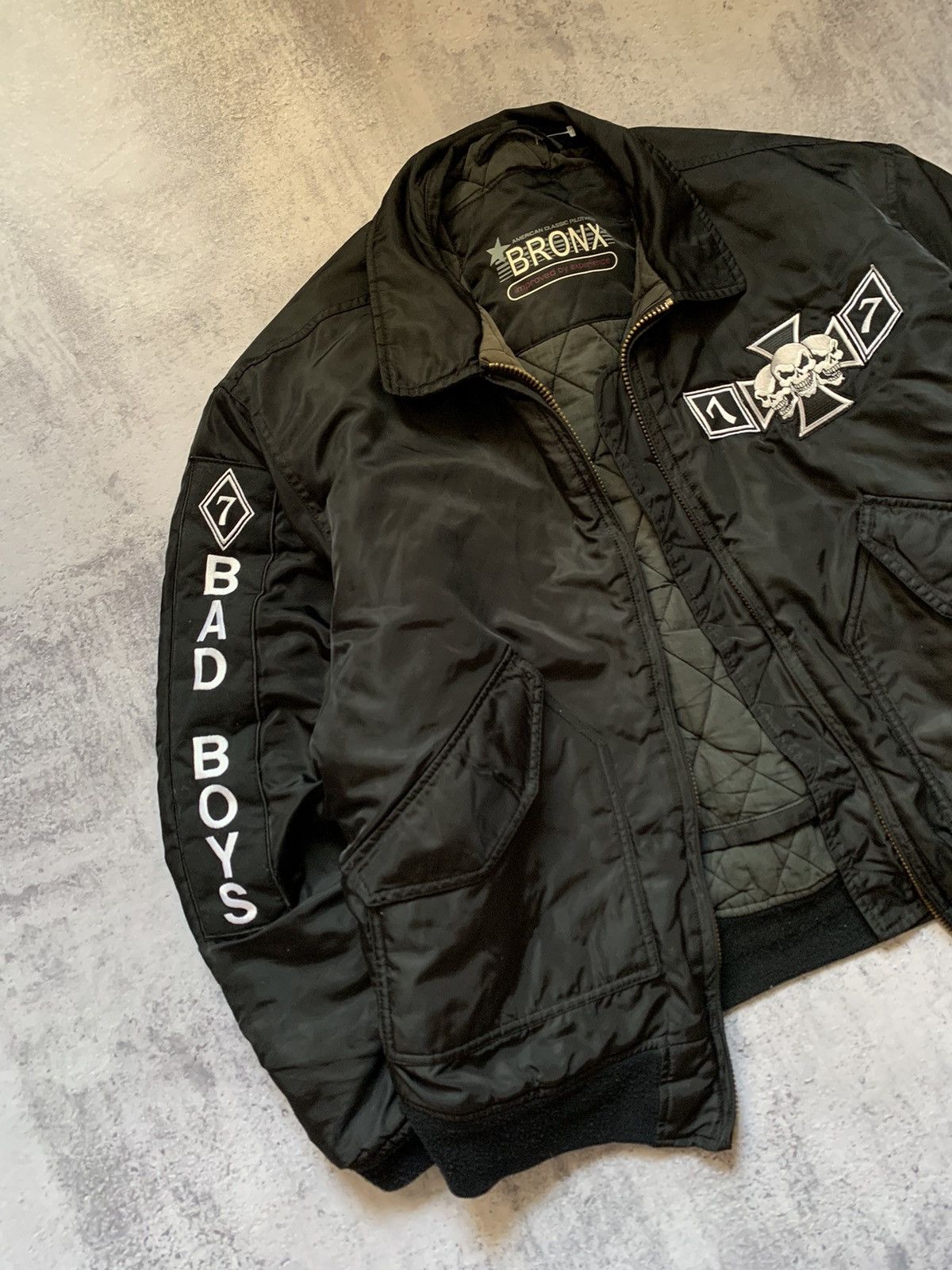 Vintage Vintage Bad Boys CWU Bomber Skull Pilot Jacket Size US XL / EU 56 / 4 - 3 Thumbnail