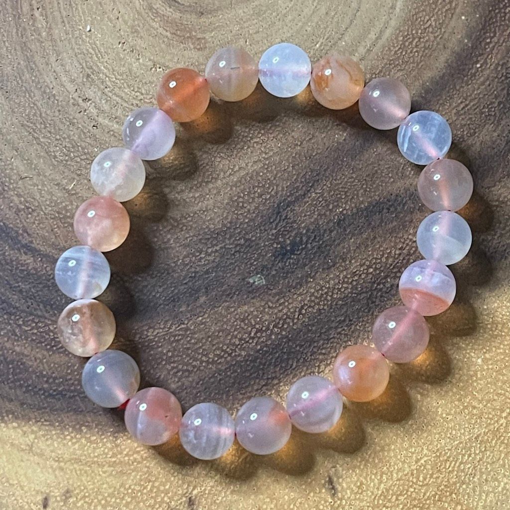 Other Yuan yuan Agate bracelet striped layers light rainbow colors stretch 10mm 7.5” natural crystal Size ONE SIZE - 17 Thumbnail
