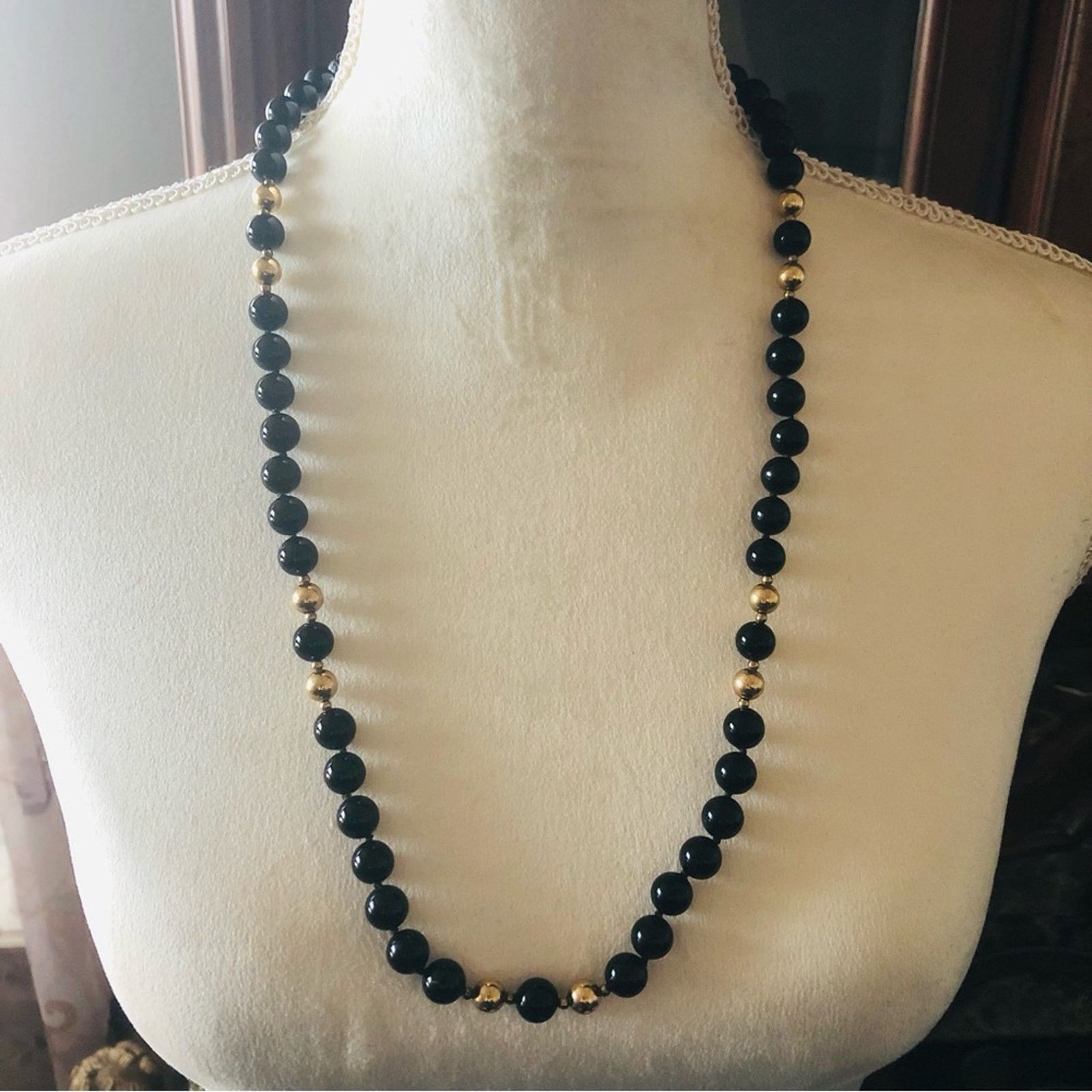 Vintage Vintage 70s-80s round black and gold glass beads necklace Size ONE SIZE - 5 Thumbnail