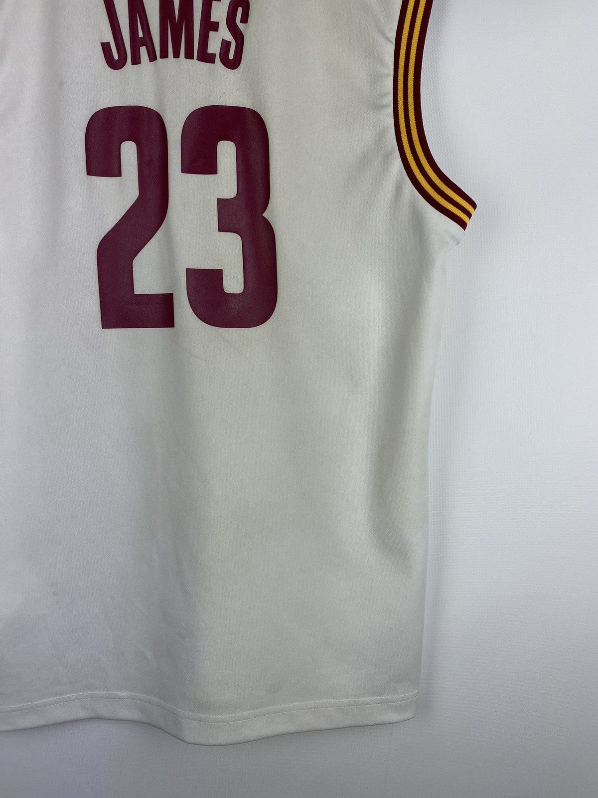NBA Adidas Cleveland Cavaliers Lebron James 23 Jersey size S Size US S / EU 44-46 / 1 - 15 Thumbnail