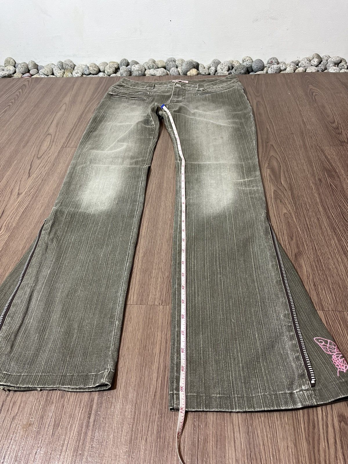 Tornado Mart Pink Tornado Multizipper Butterfly Flare Low-rise Jean Size US 30 / EU 46 - 20 Thumbnail