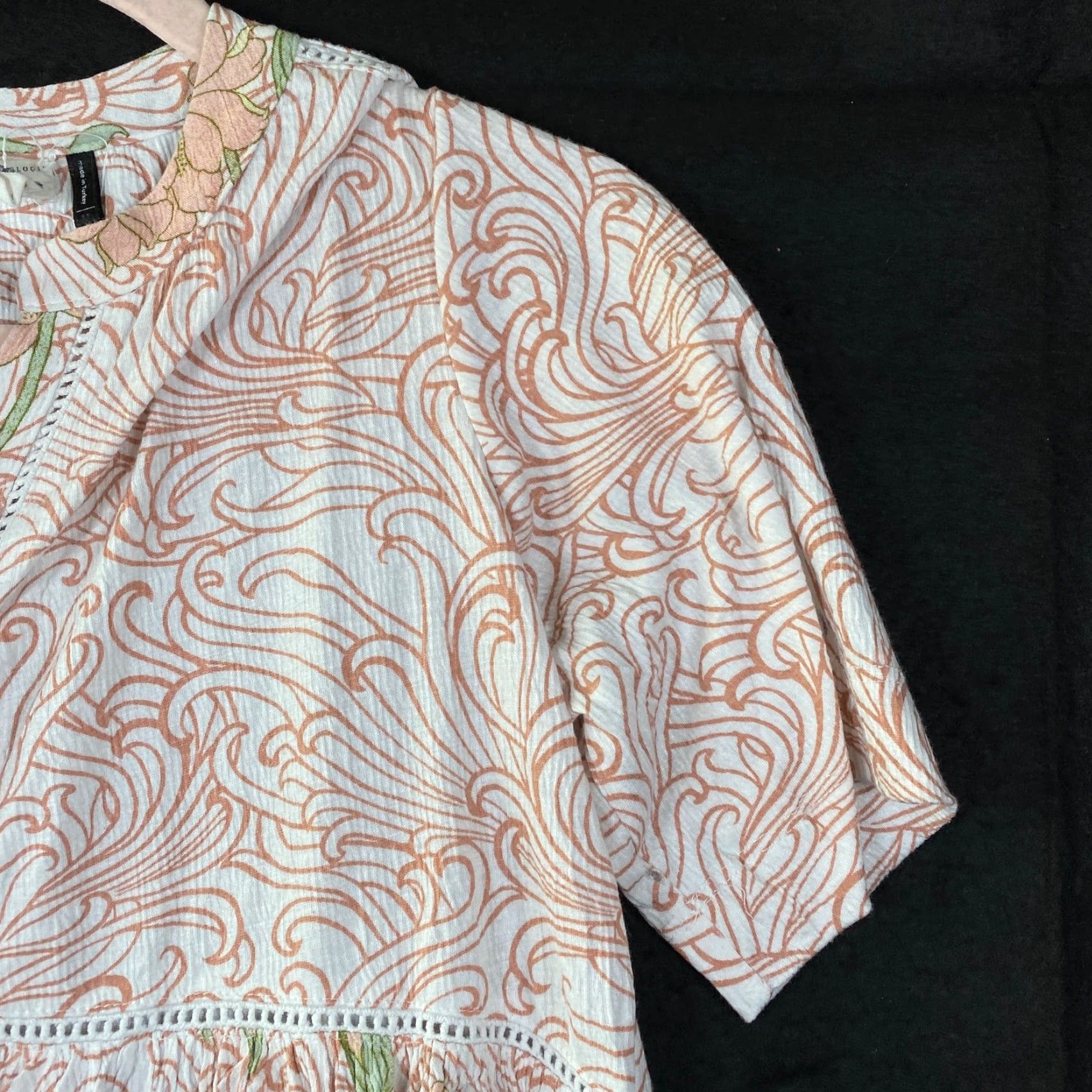 Anthropologie Anthropologie Akemi + Kin Womens Blouse White Multi Paisley Button Down XS Short Sleeve Balloon V-Neck Tunic Casual Workwear Party/Cocktail Size XS / US 0-2 / IT 36-38 - 5 Thumbnail